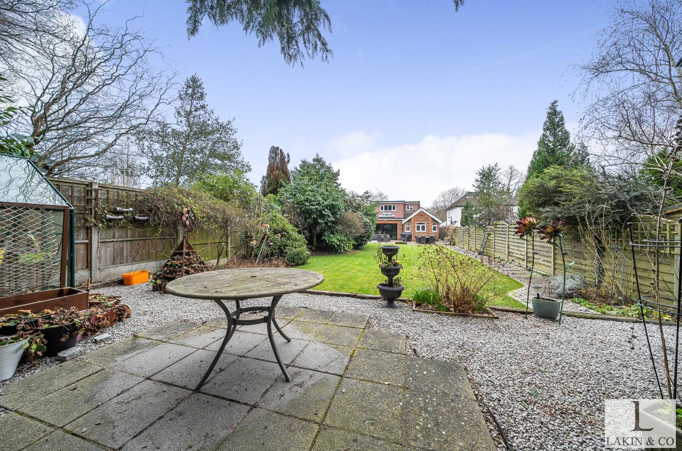 Photos of Thornhill Road, Ickenham, Uxbridge UB10 66550982