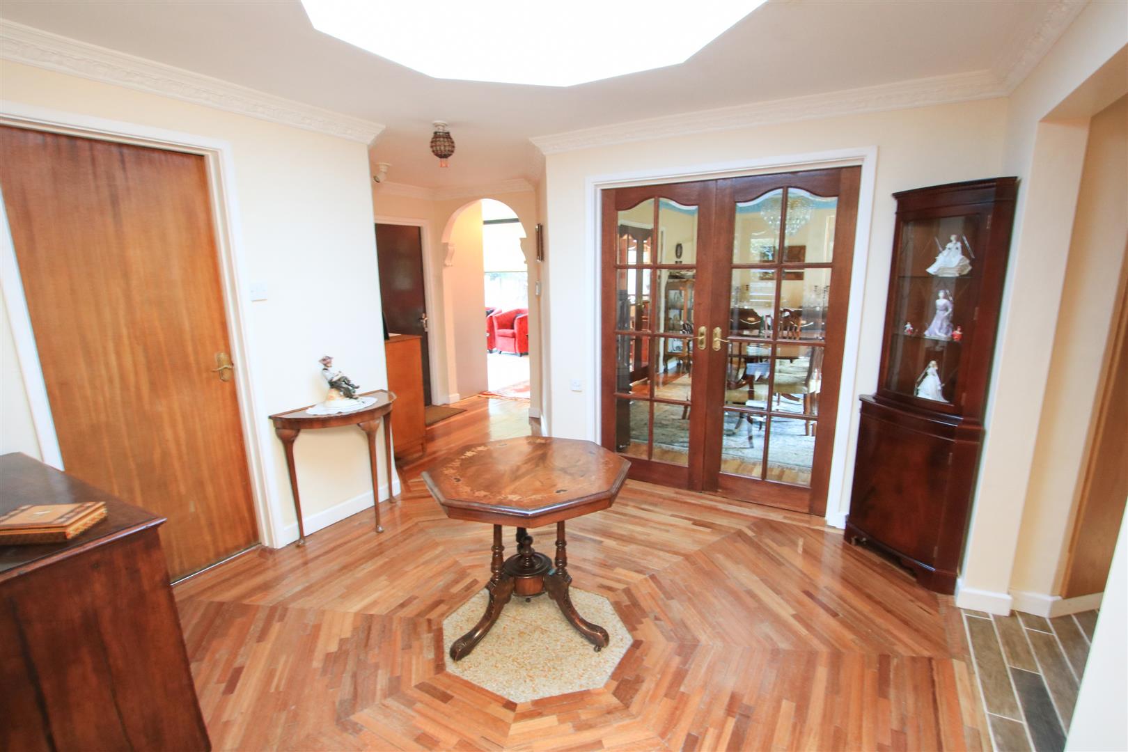 3, Birchwood Dell, Doncaster photo 4