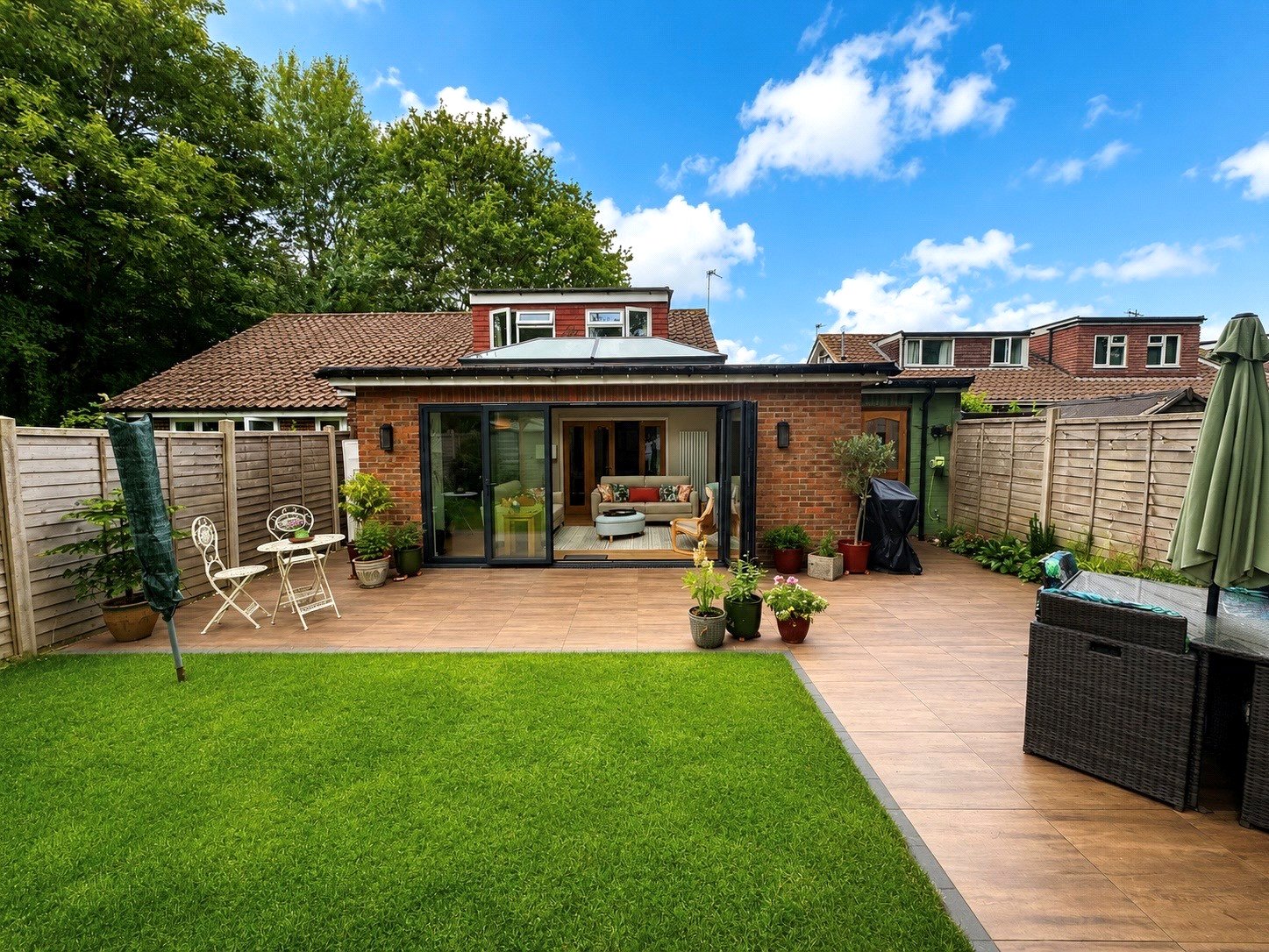 9, Beech Grove, West Sussex photo 2