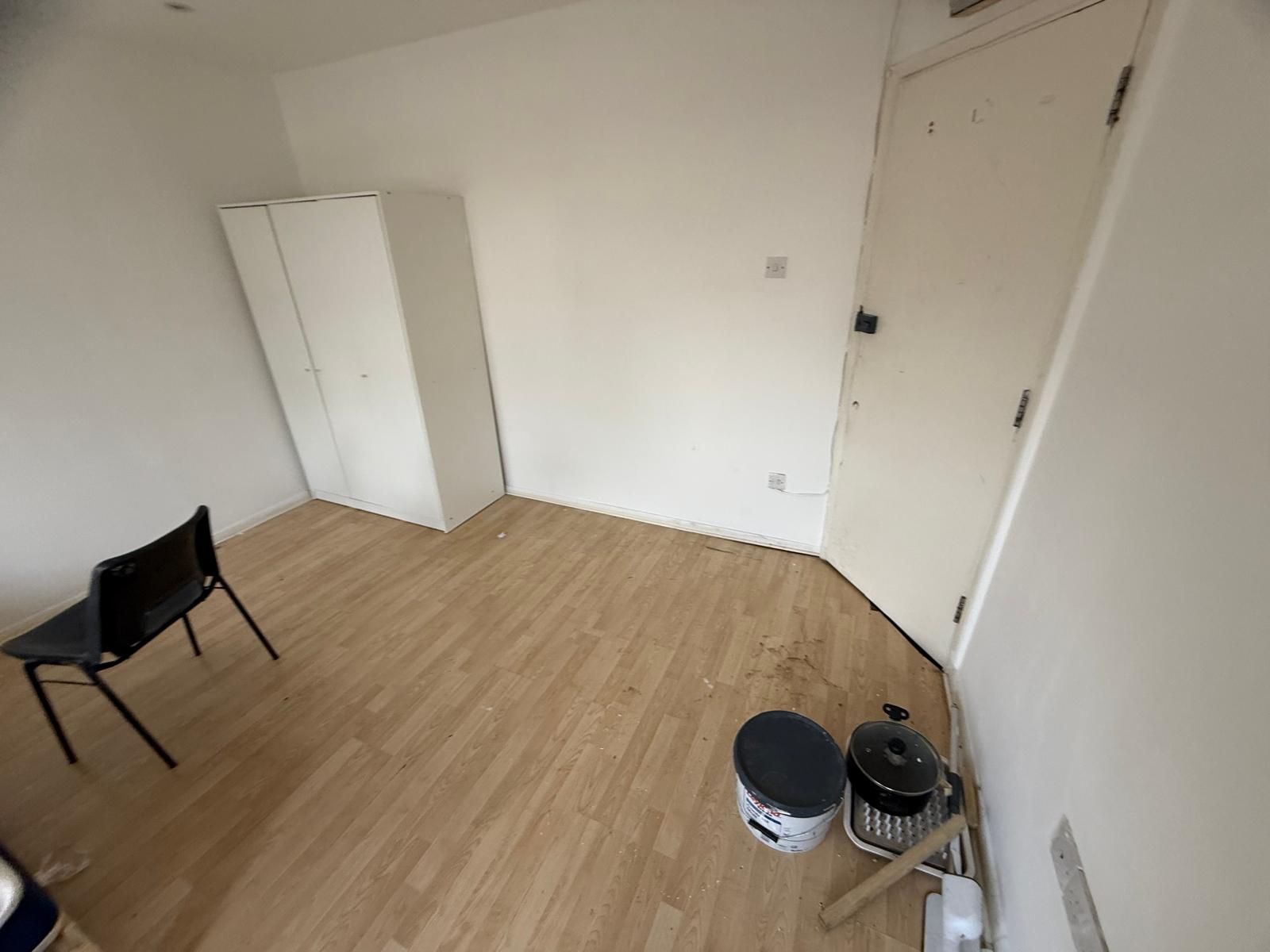 2a Hillingdon Parade, Uxbridge Road, Uxbridge photo 5