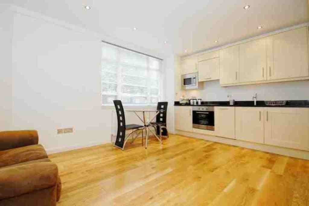 Flat 22, 22 Nell Gwynn House, Sloane Avenue, London photo 4