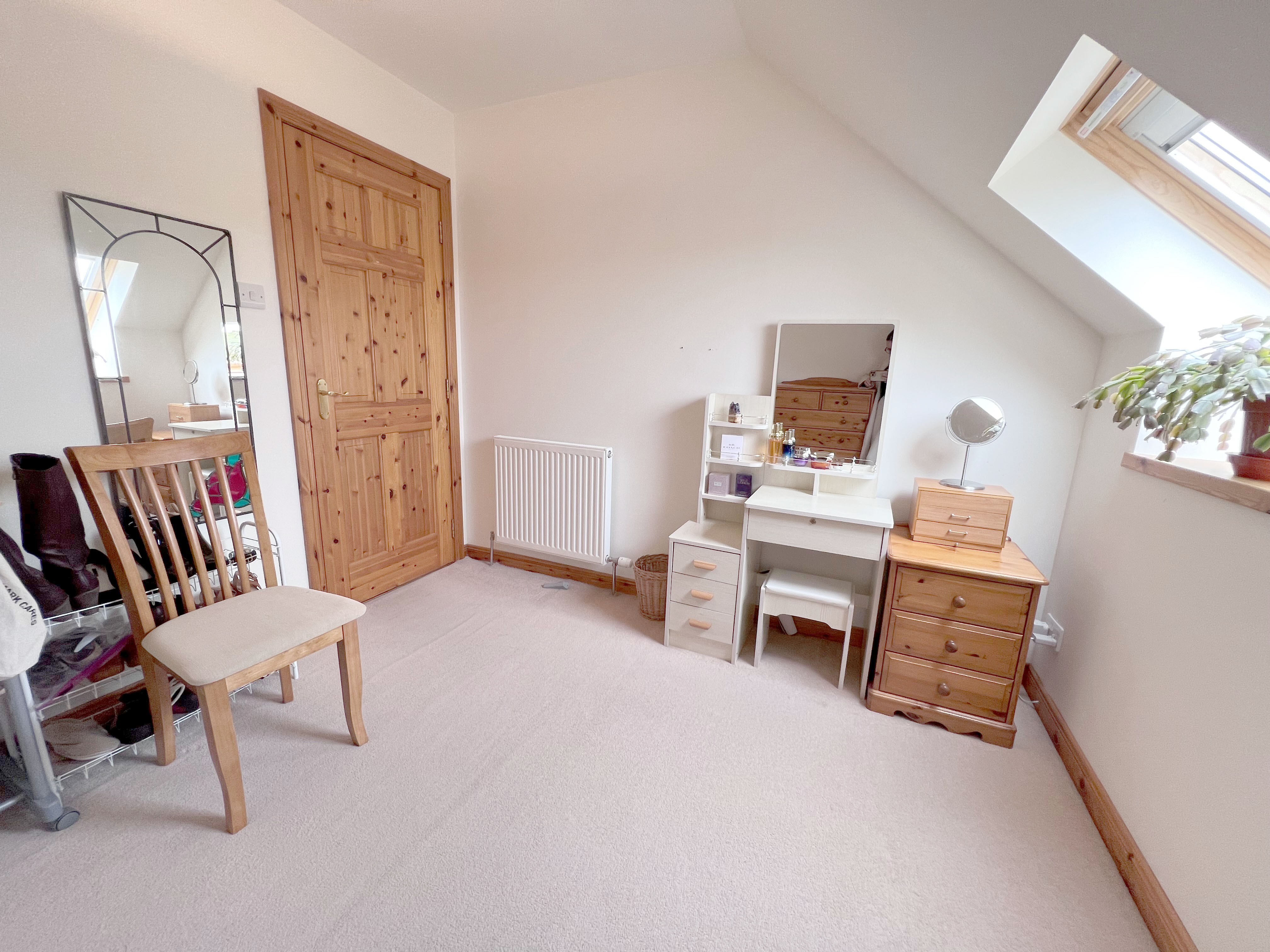 Photos of 1 Coach House Gardens, Olivers Brae, Stornoway HS1 64752064