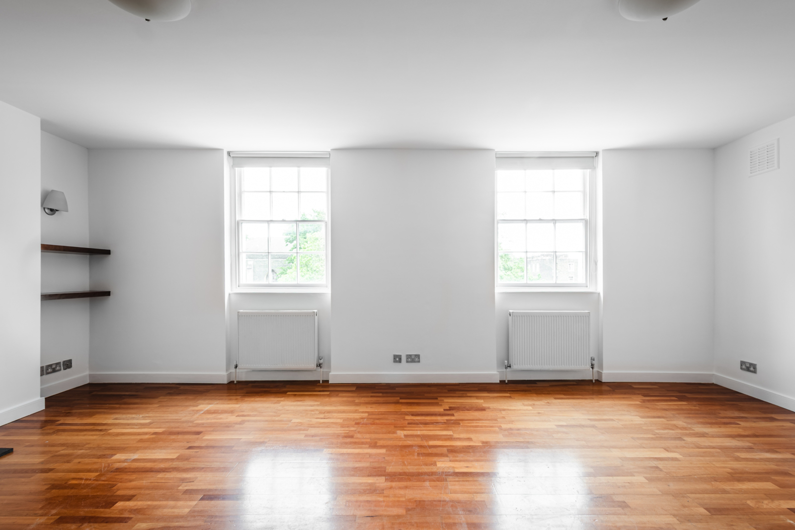 2 bedroom flat for sale 0