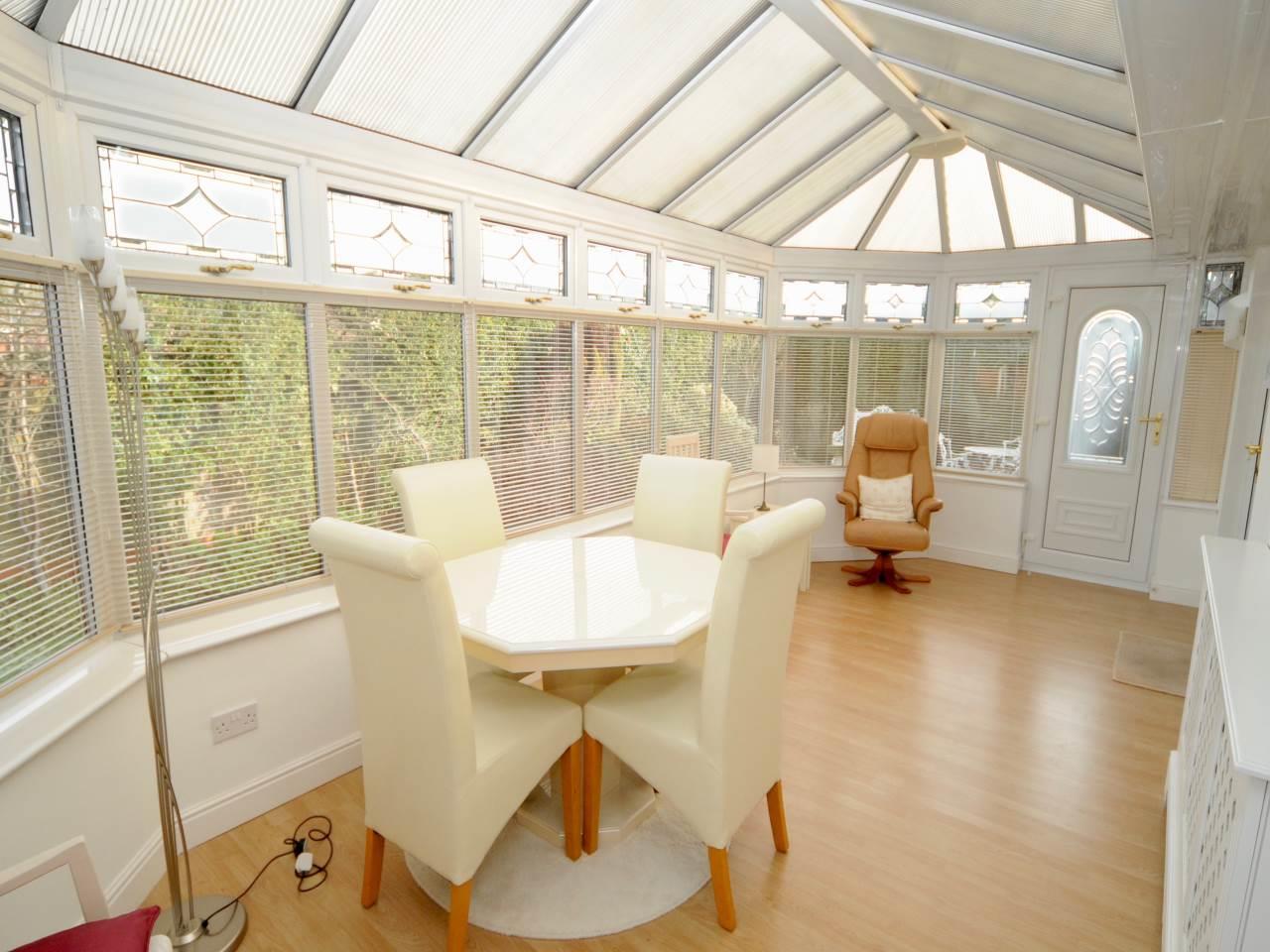 Photos of Castle Green, Westbrook, Warrington WA5 61555787