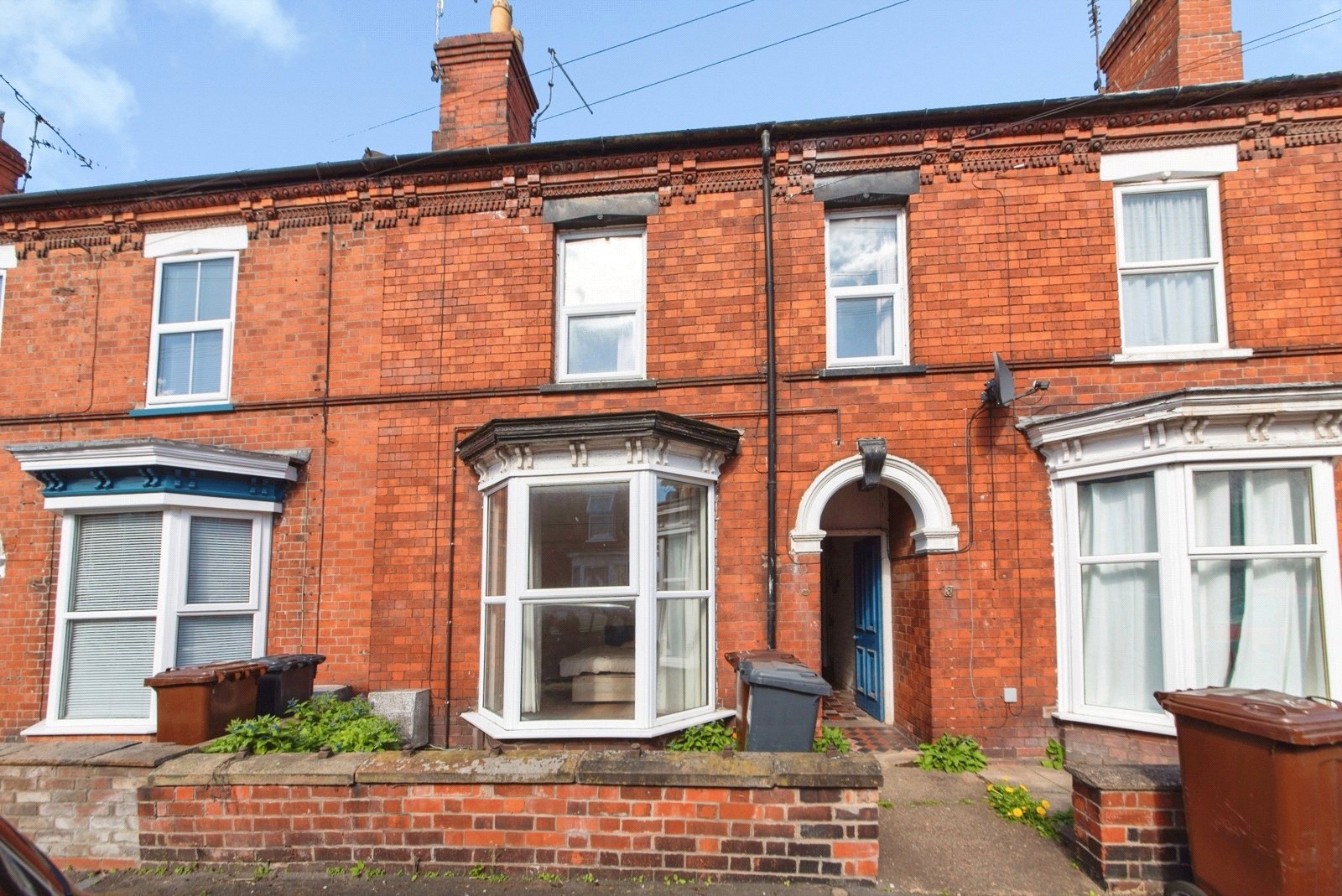 4 bed terraced house for sale