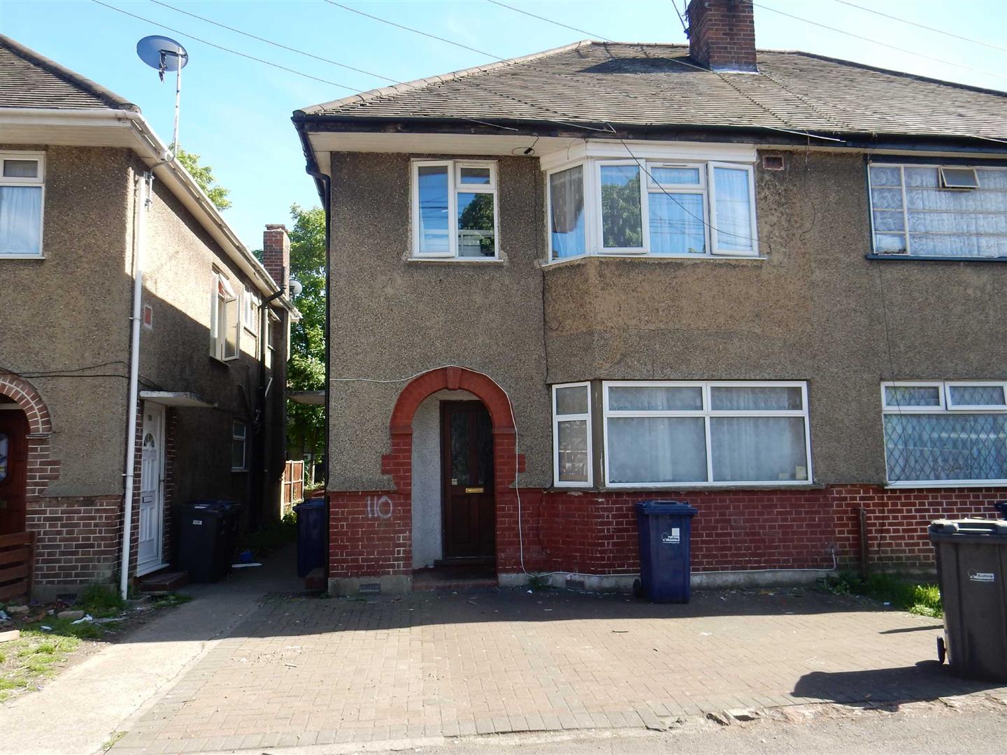 110, Johnson Street, Southall photo 2