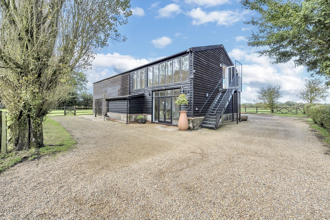 10 bedroom detached house for sale 0