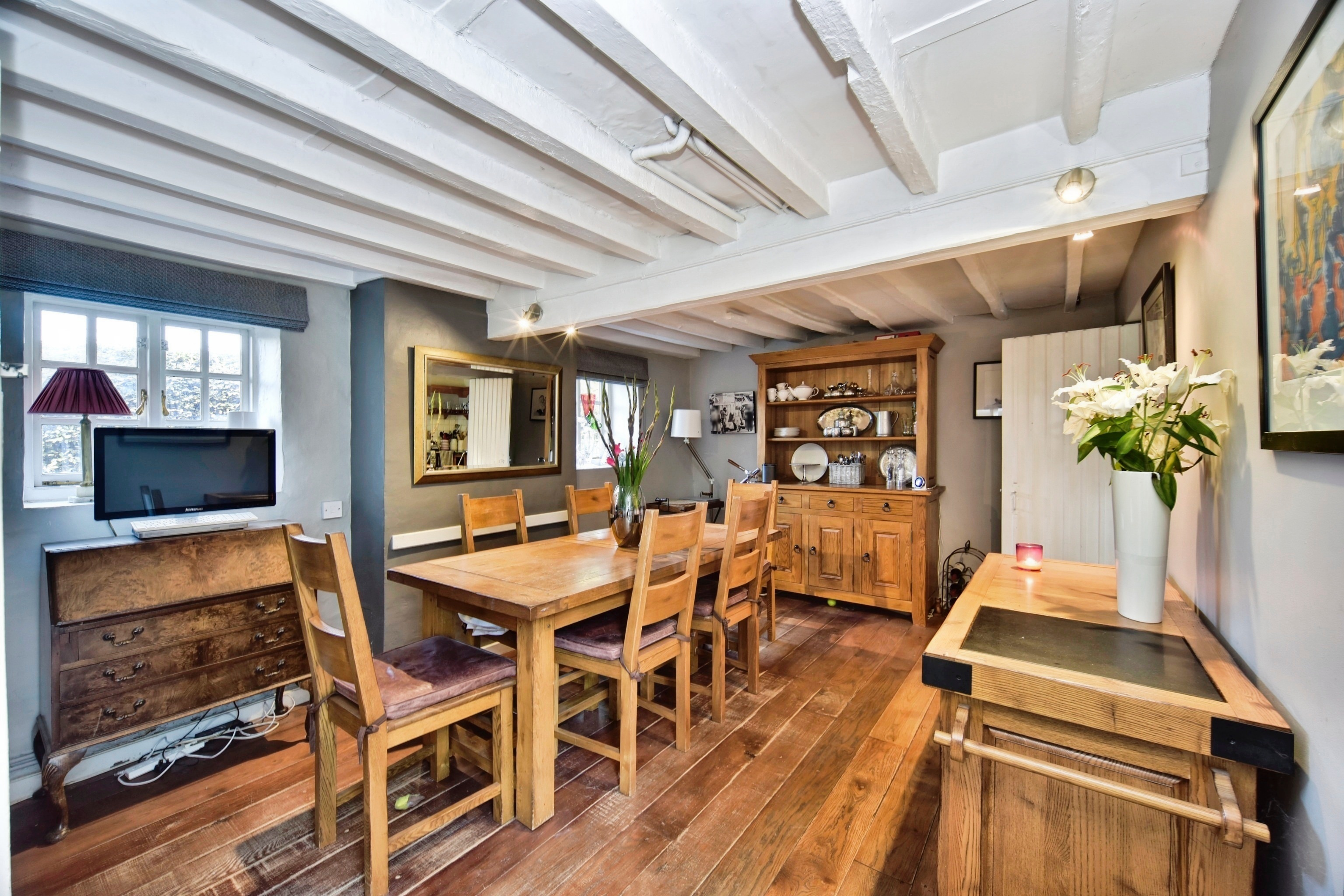 4 bedroom detached house for sale 0