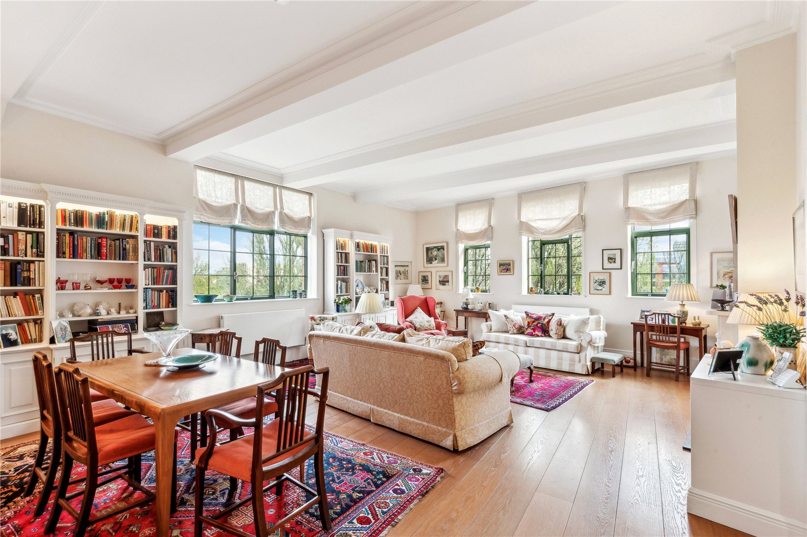 2 bedroom flat for sale 0