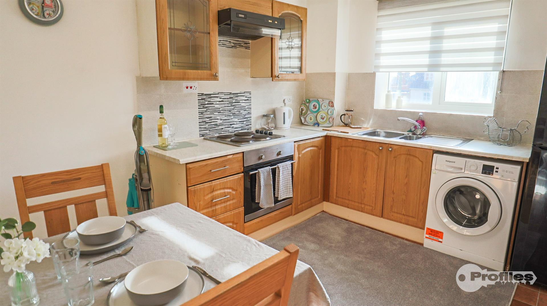 7, Staniforth Court, Barwell photo 4
