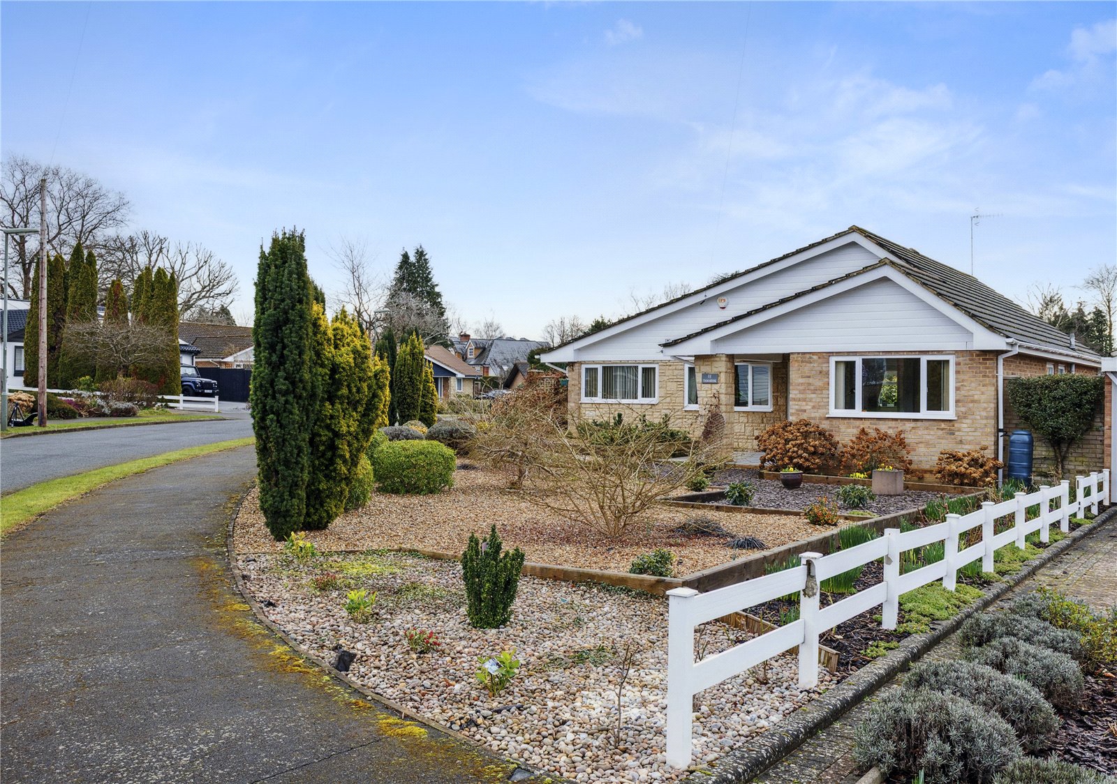 4 bedroom detached house for sale in Hartfield