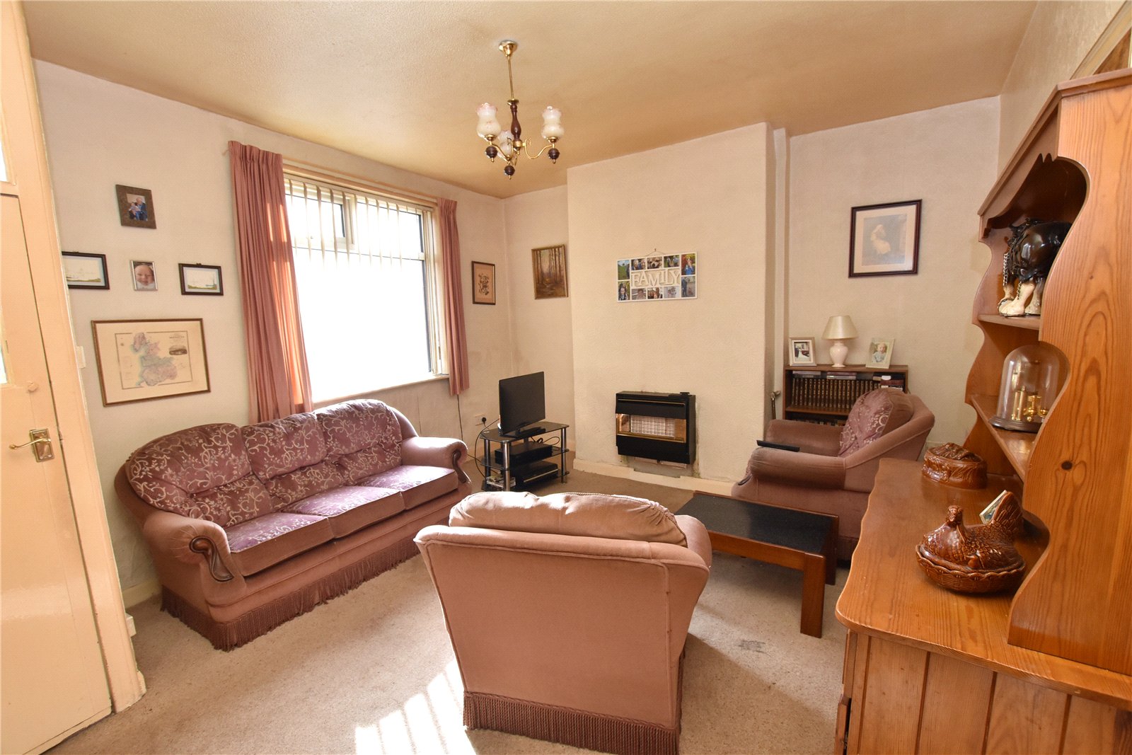 27, Rochdale Lane, Greater Manchester photo 3