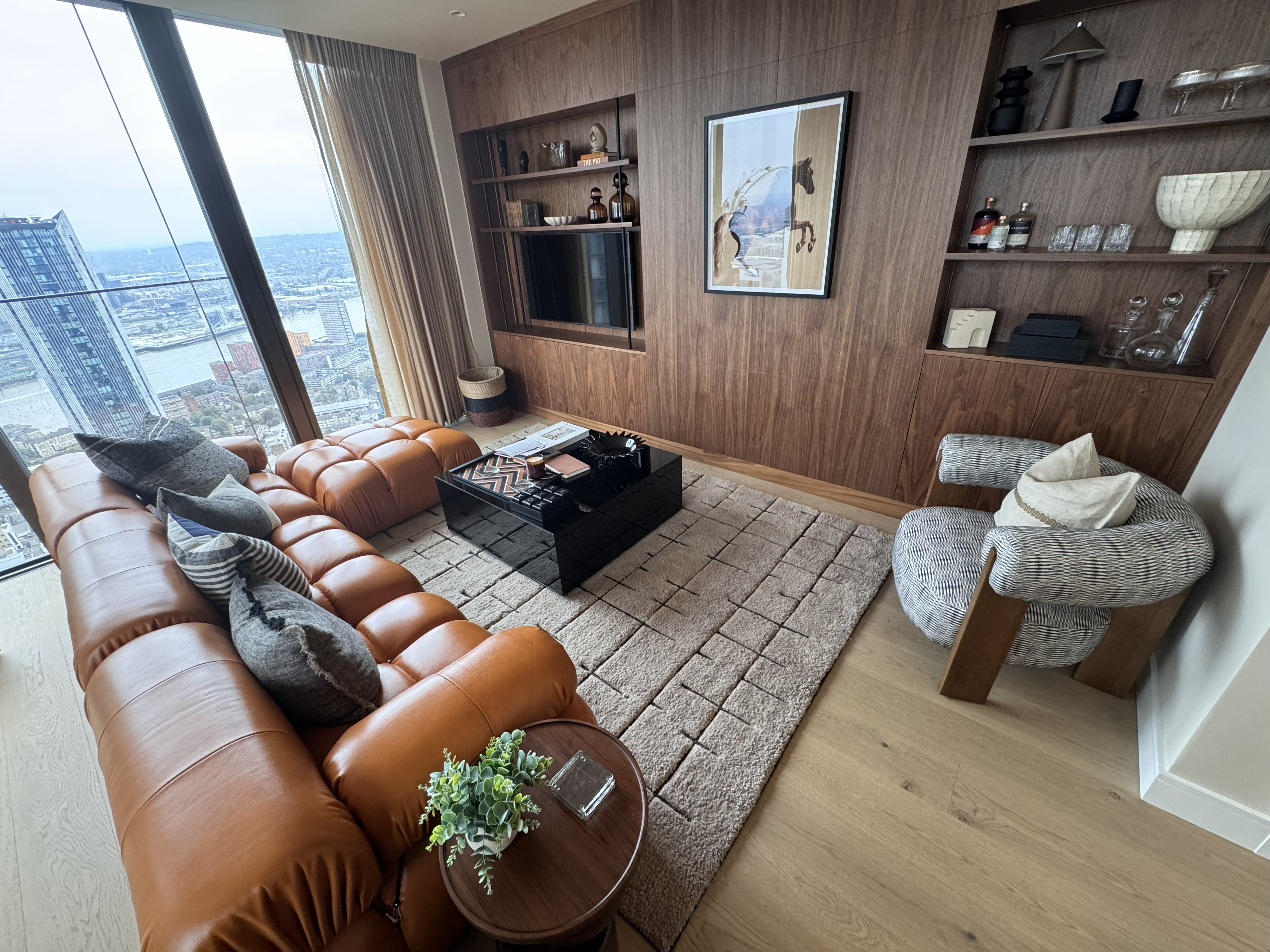 2 bedroom flat for sale 0