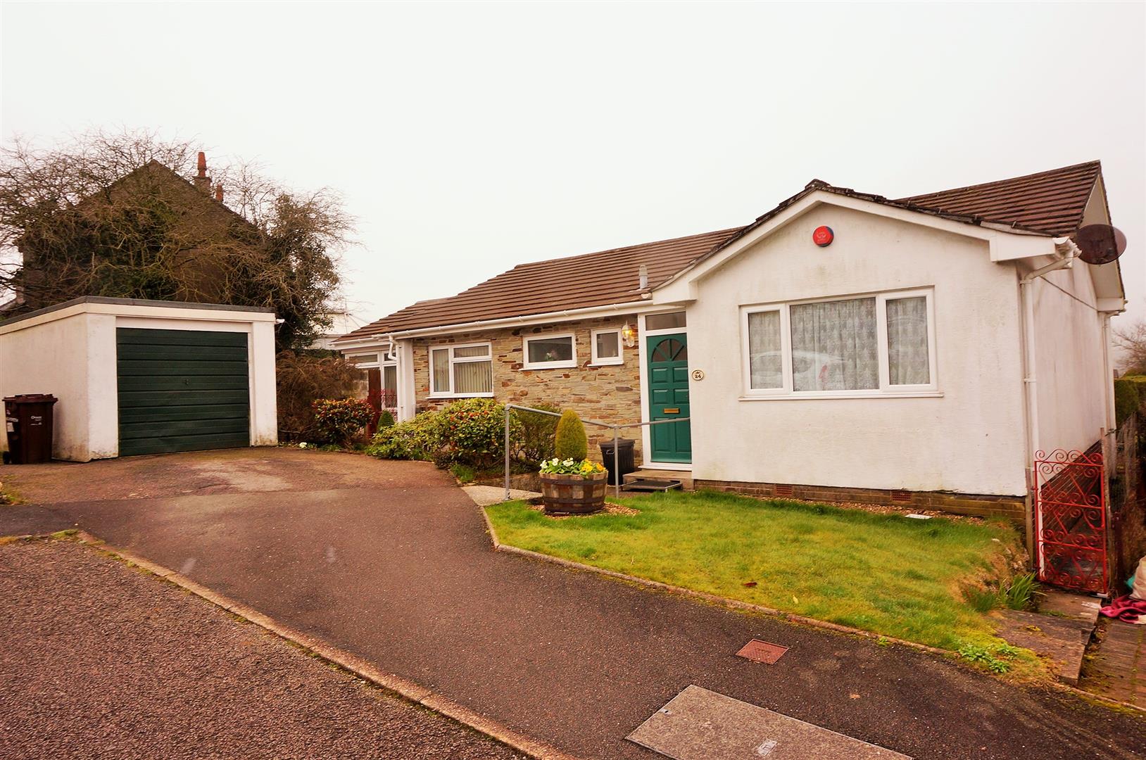 Free property report 24 Park, St Cleer, PL14 5HU Chimnie