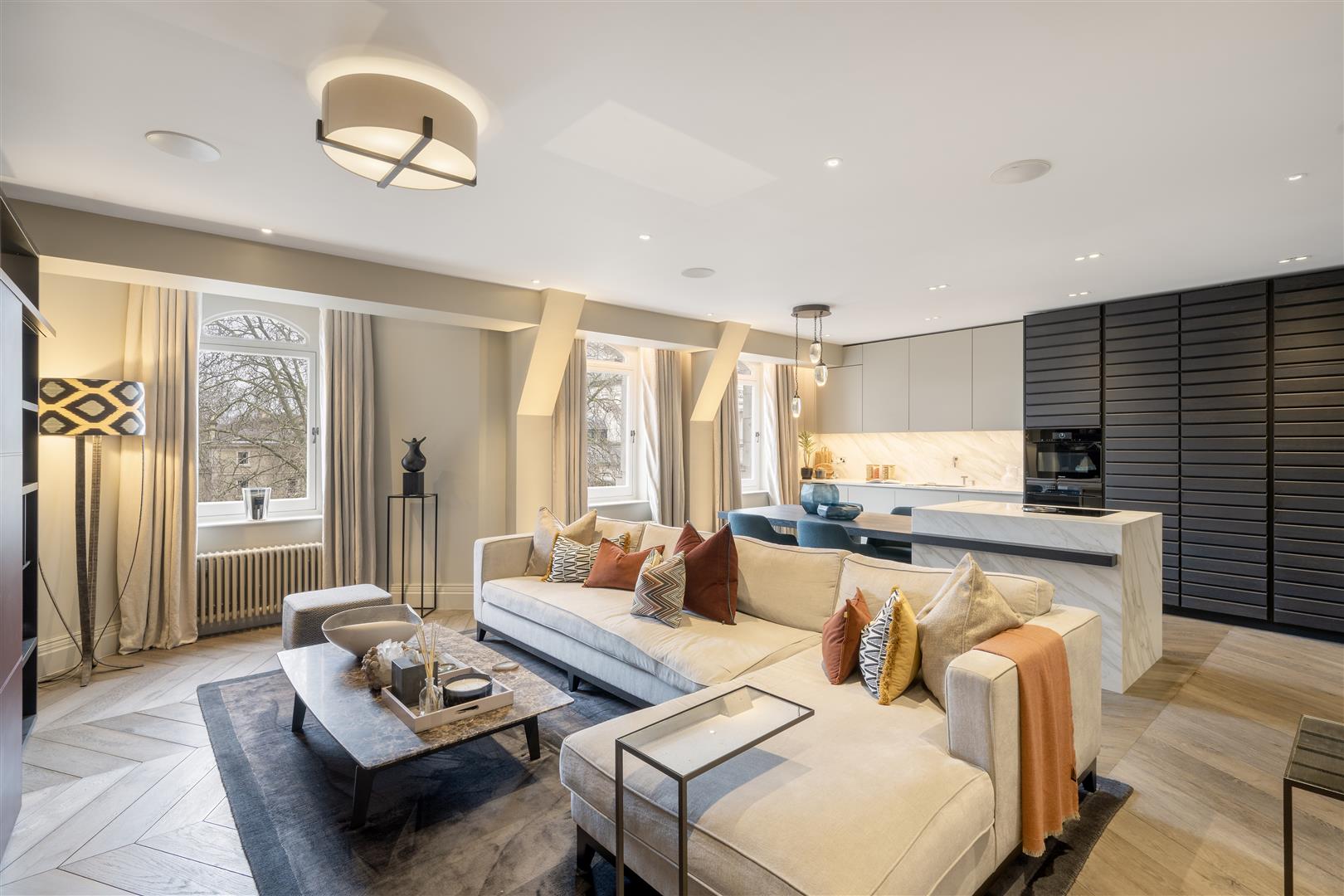 2 bedroom flat for sale 0