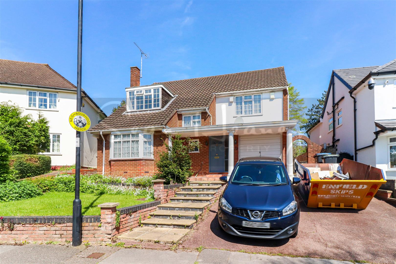 5 bedroom property for sale 0