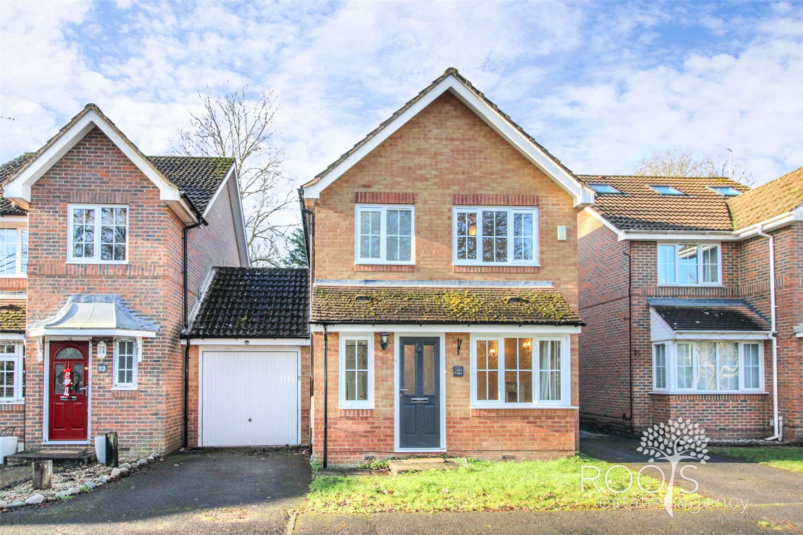 3-bed house on 50, Two Rivers Way, Berkshire, £400,000