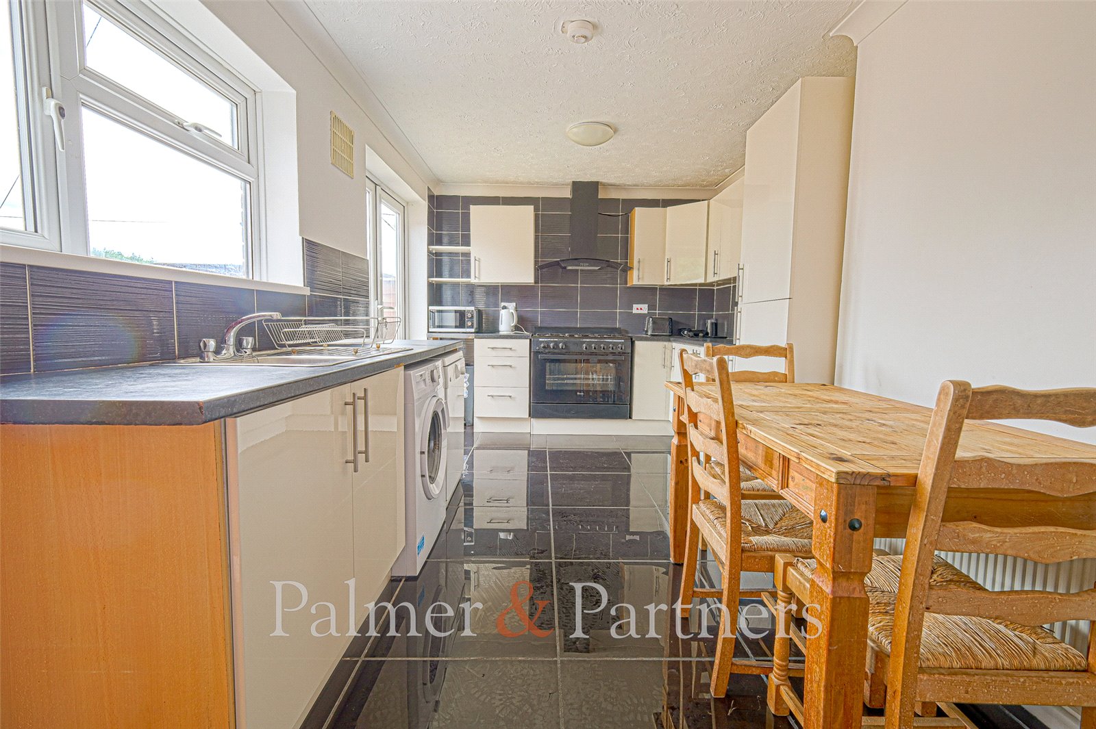 33, Magnolia Drive, Essex photo 4