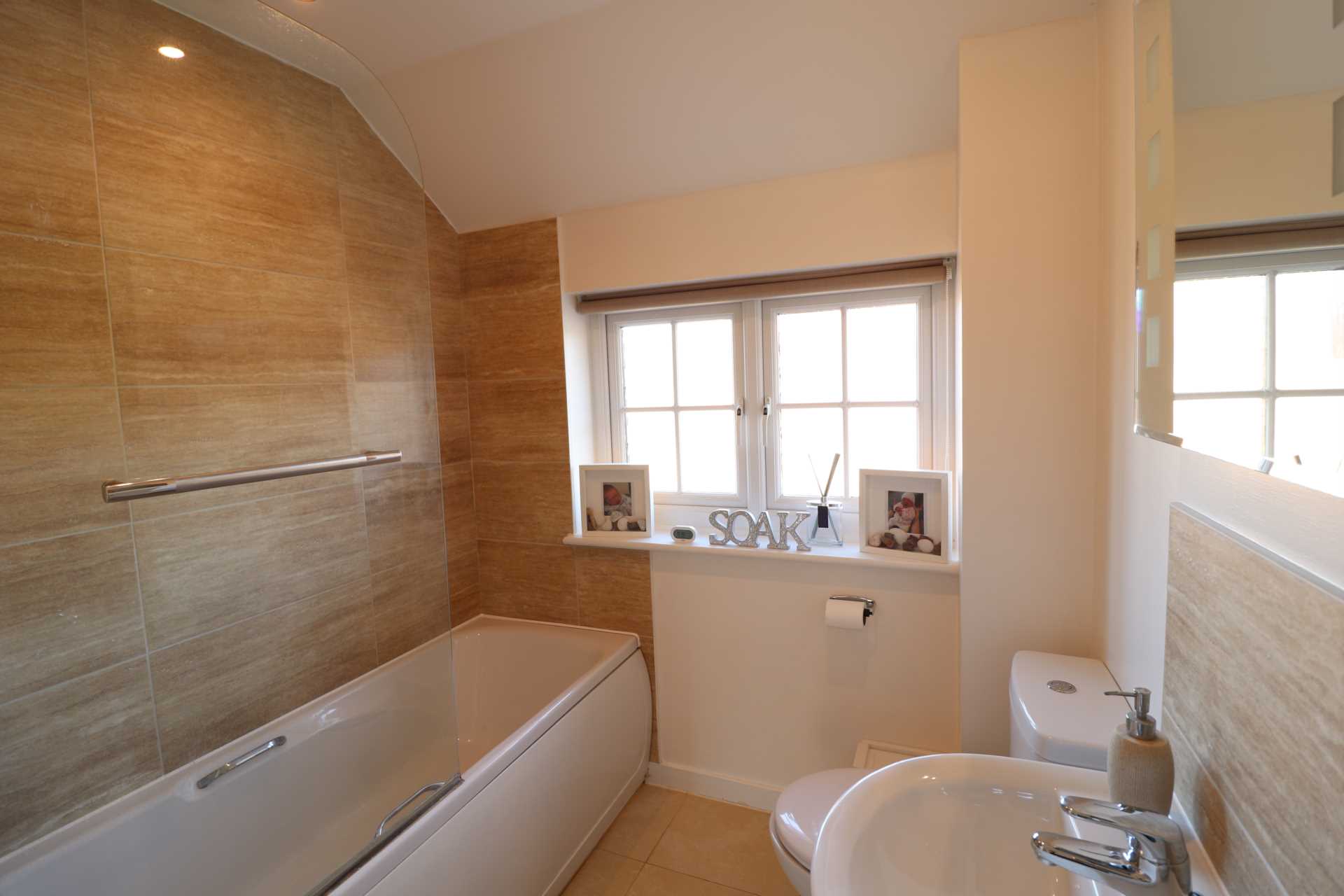 Free property report 20 Shearwater Drive, Bracknell, RG12 8EN Chimnie