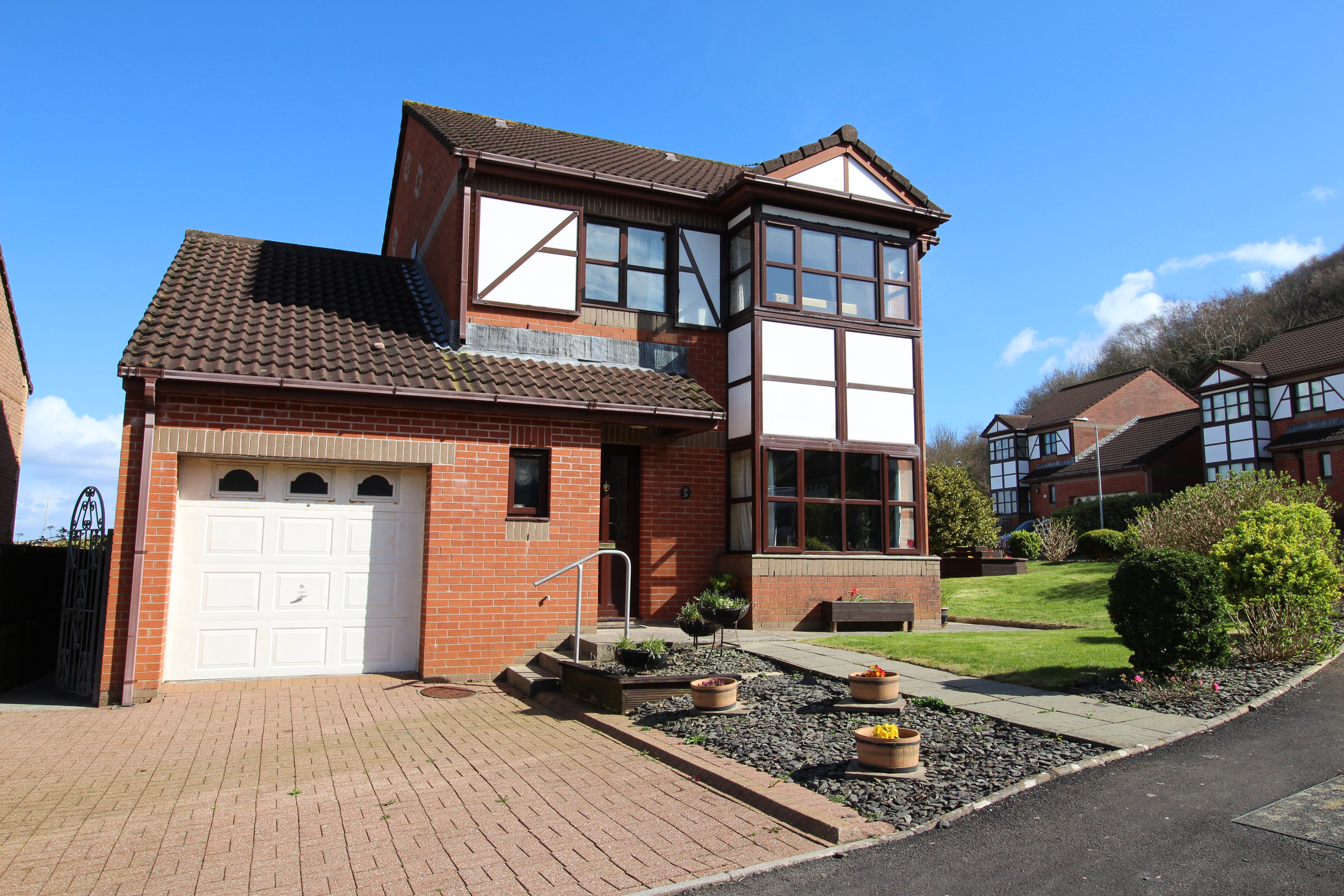 26 Greenacres, Swansea photo 2