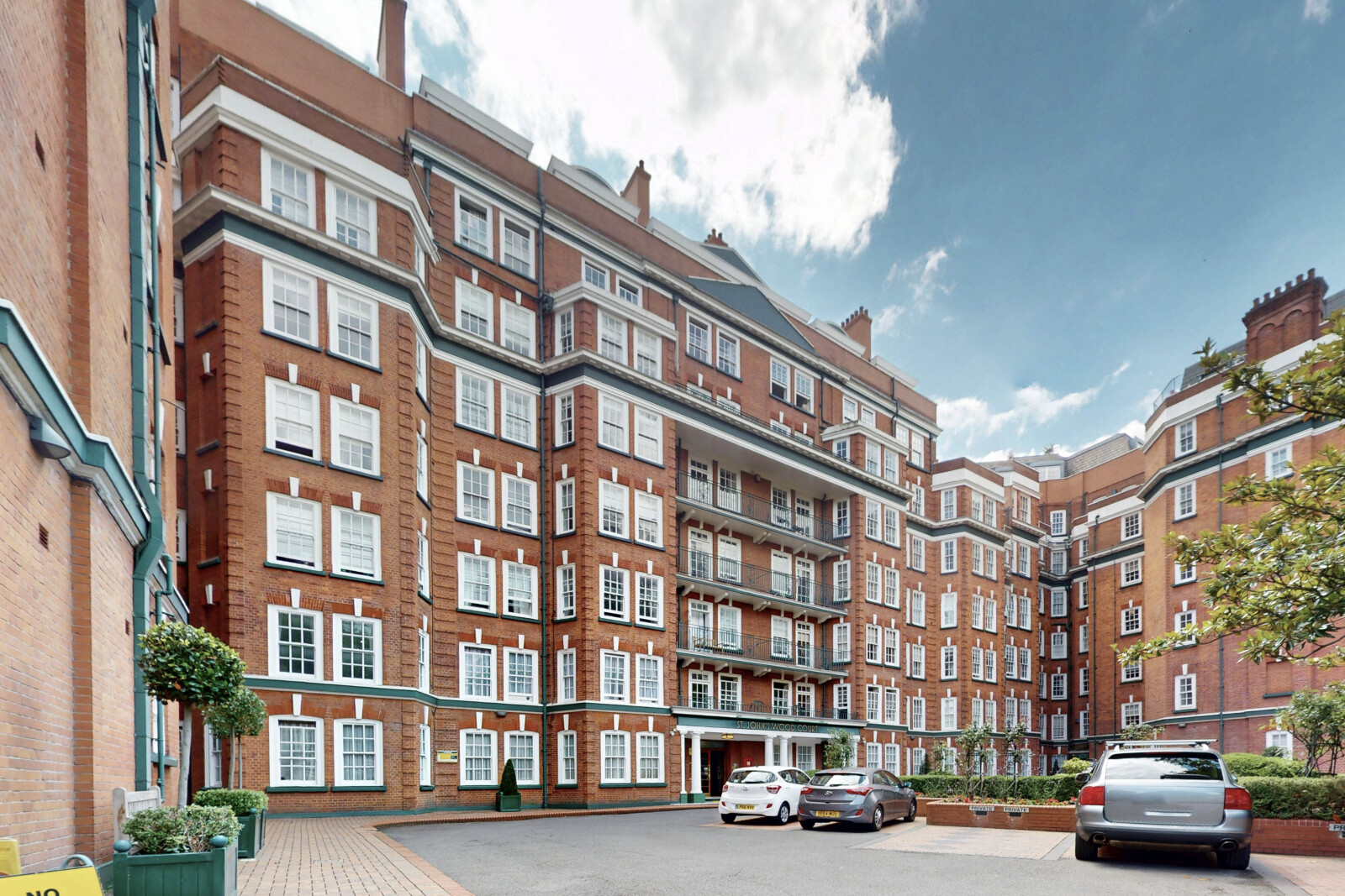 2 bedroom flat for sale 0
