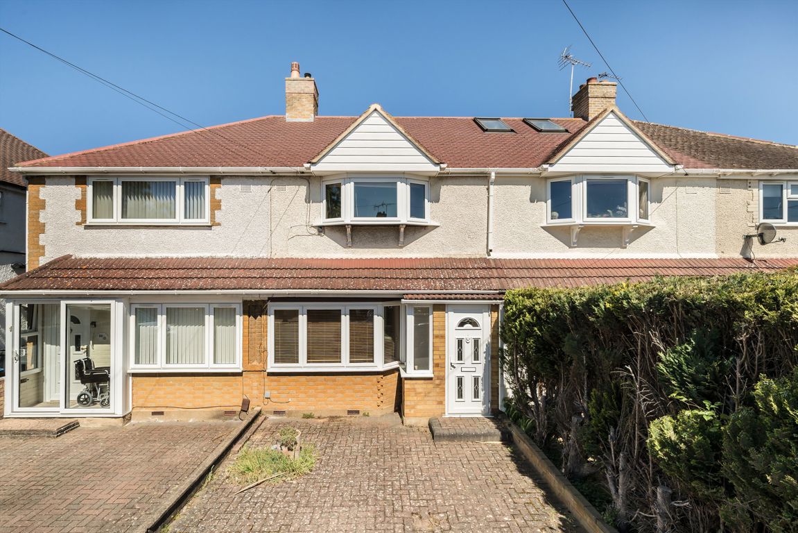 86, The Alders, Feltham photo 2