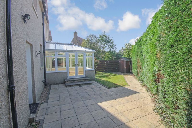 Free property report 2 Crichton Drive, Pathhead, EH37 5QL Chimnie