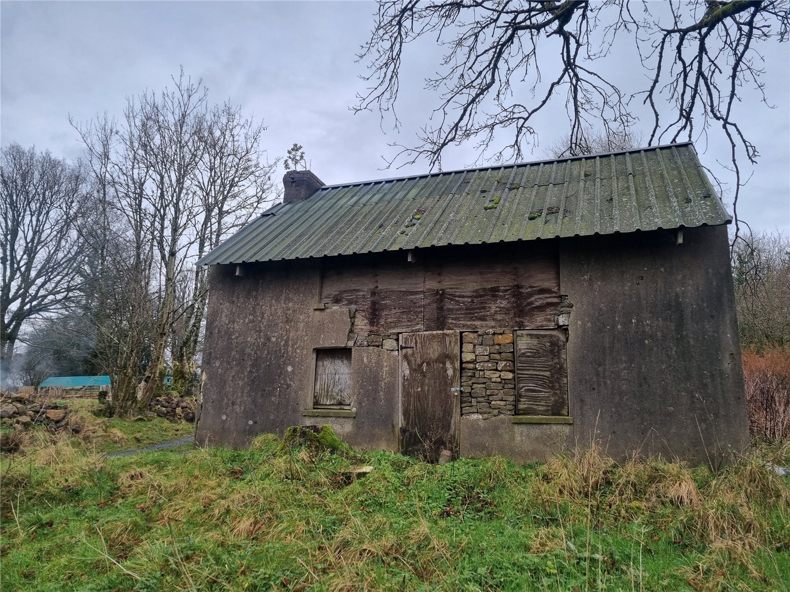 Photos of Capel Hendre, Ammanford, Carmarthenshire SA18 66390693