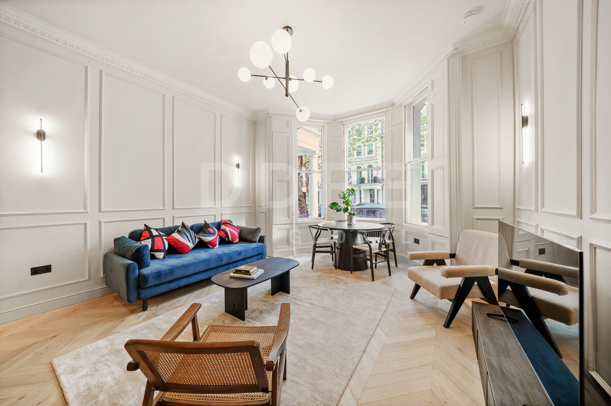 2-bed flat on Flat 1, 2, Beaufort Gardens, London, £1,250,000