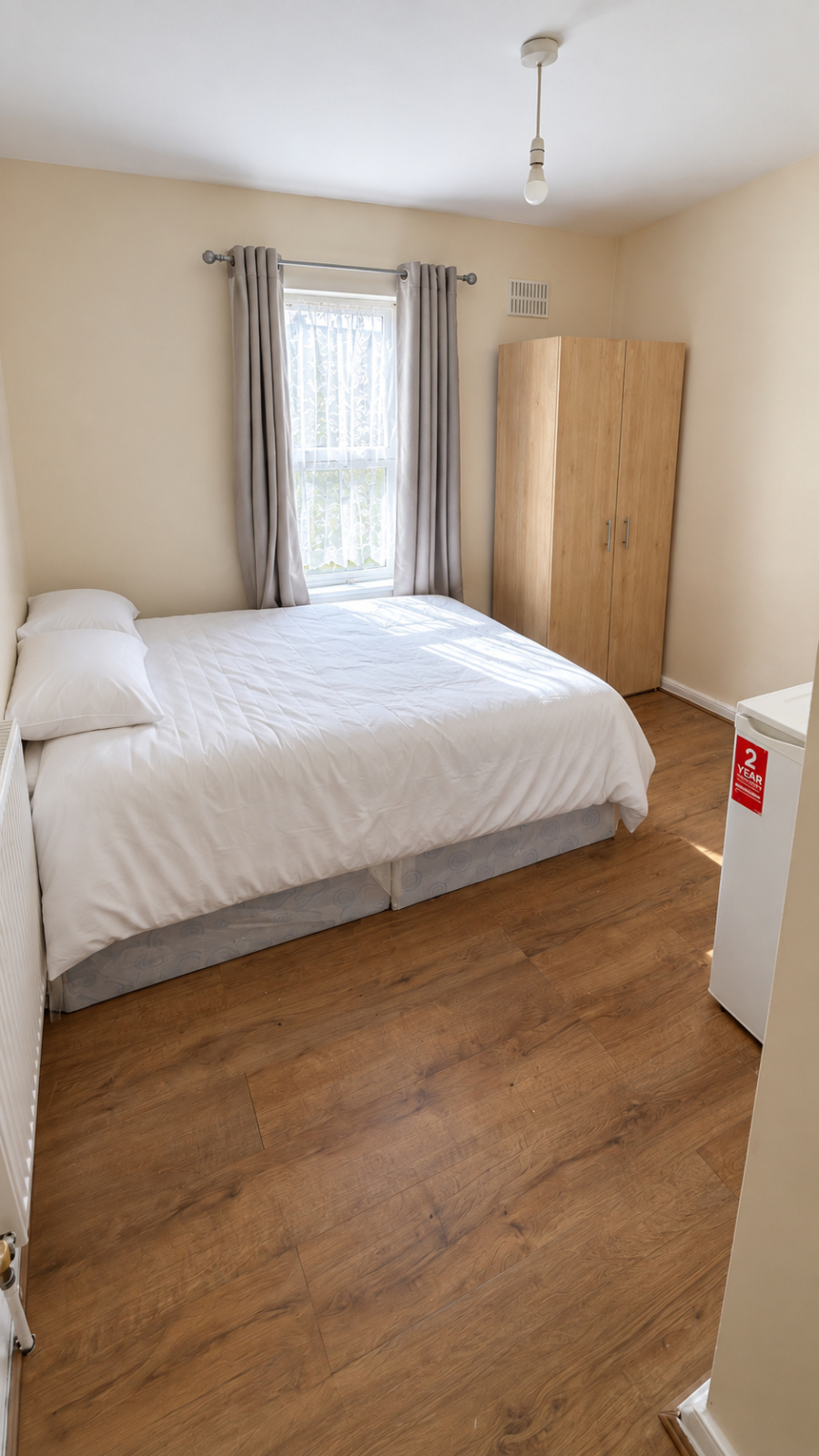 Flat 3, 16 St Andrew's Road, London photo 2