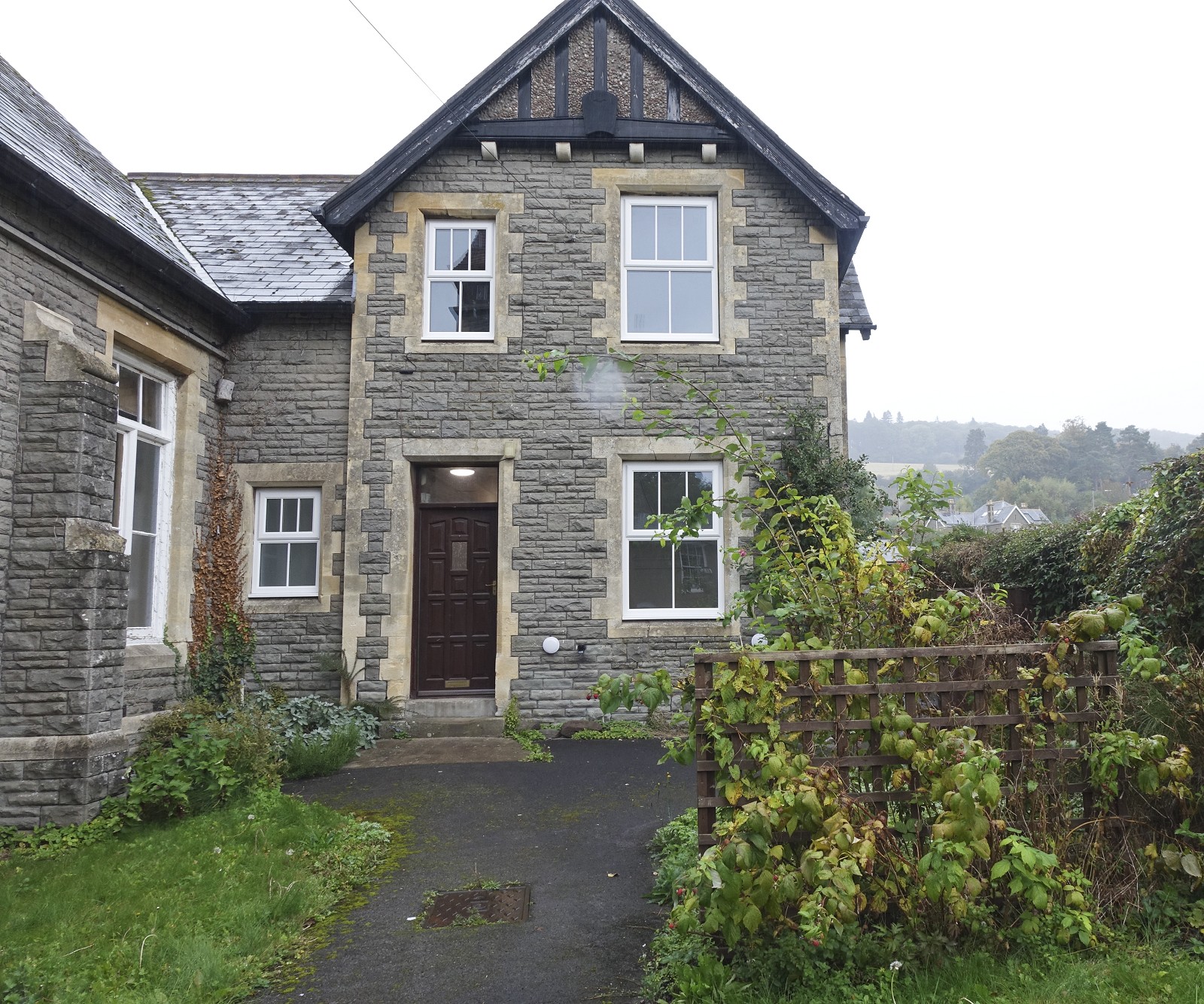 Clarence Hall Offices, Beaufort Street, Crickhowell photo 2