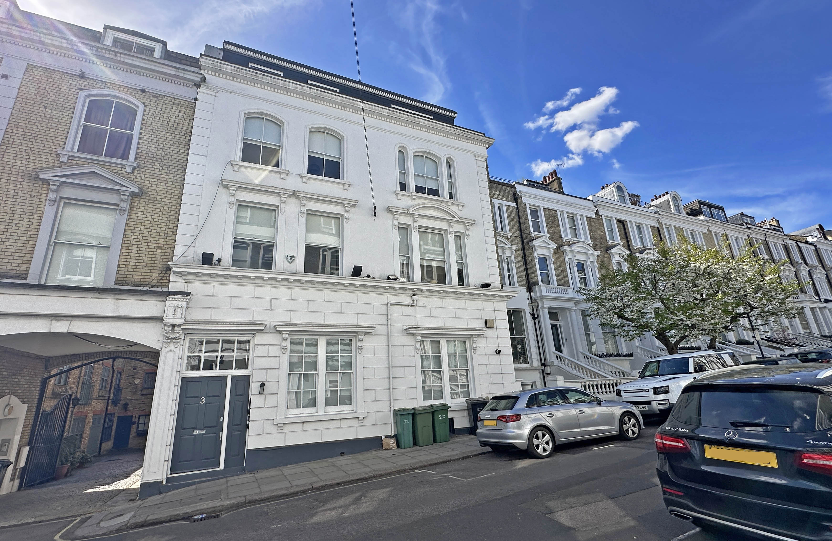 5 bedroom semi-detached house for sale 0