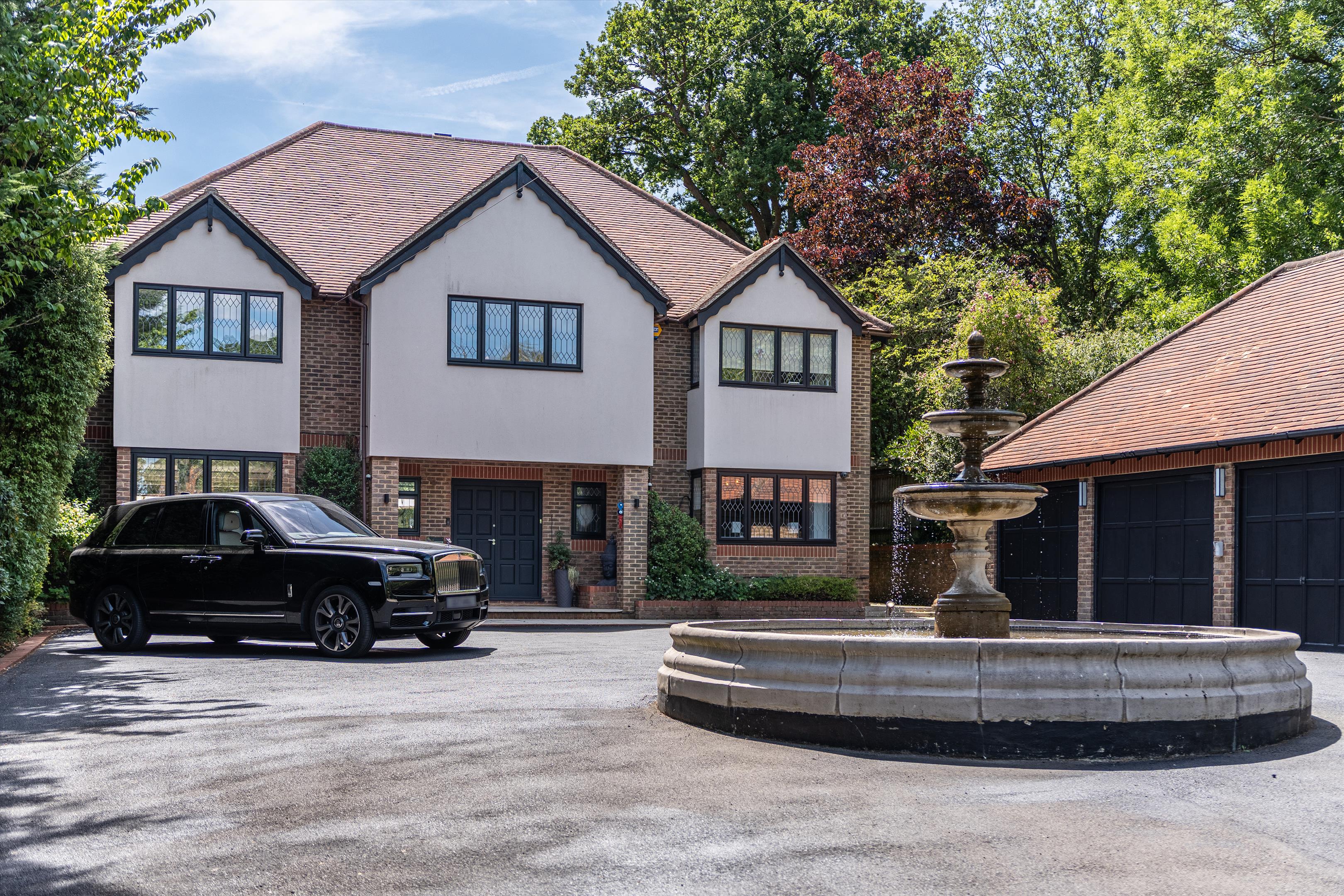 3 bedroom end terrace house for sale in London