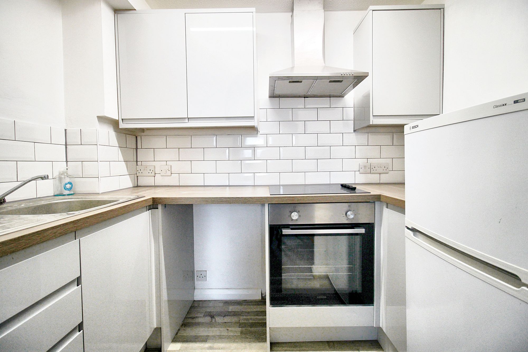 Flat 23, Gladstone Court, Eastbourne photo 4