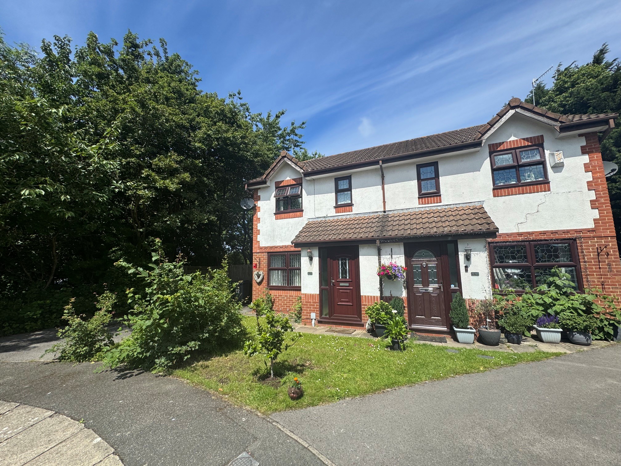 32, Bleasdale Close, WIRRAL photo 2