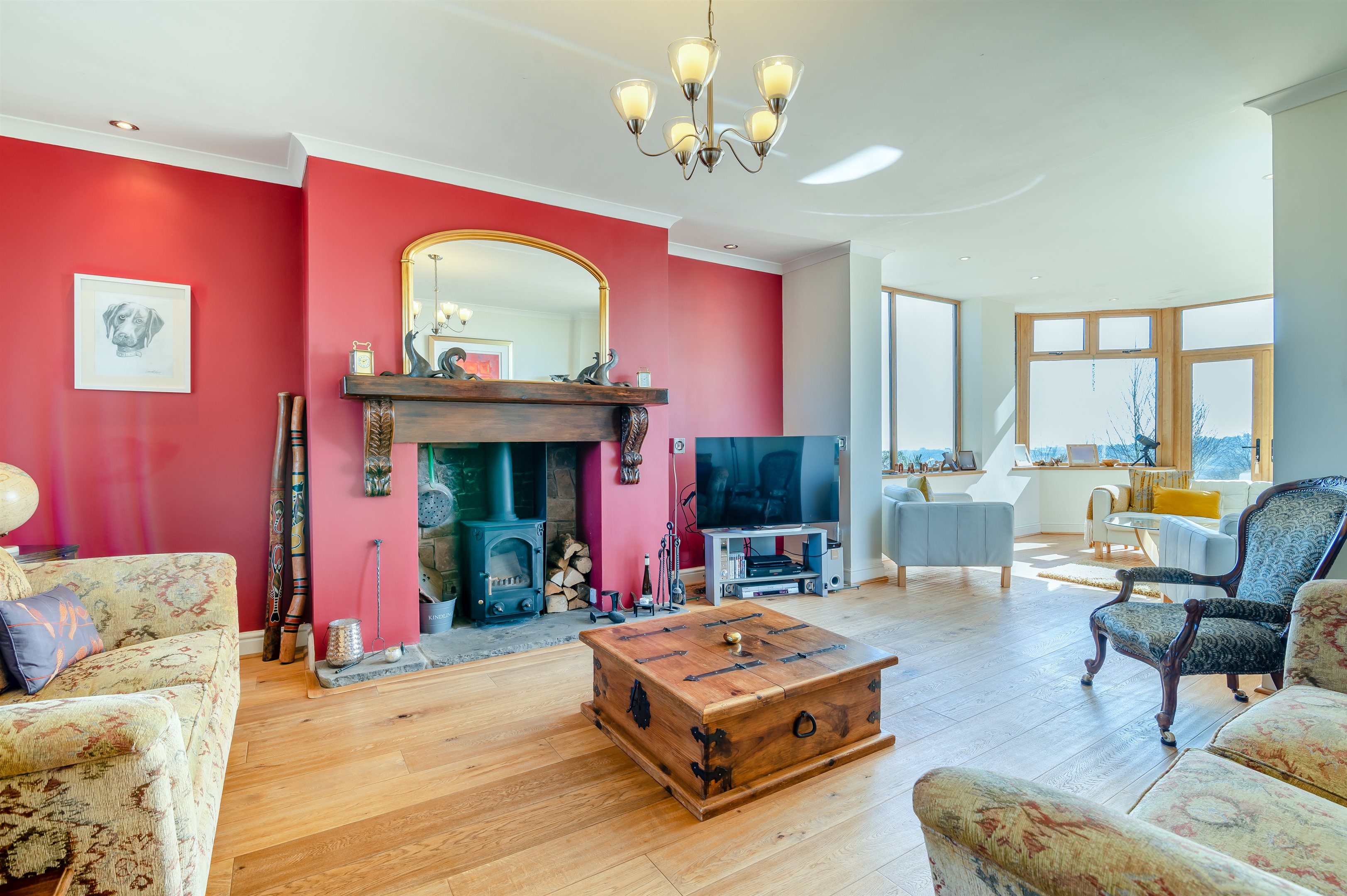 5 bedroom detached house for sale 0