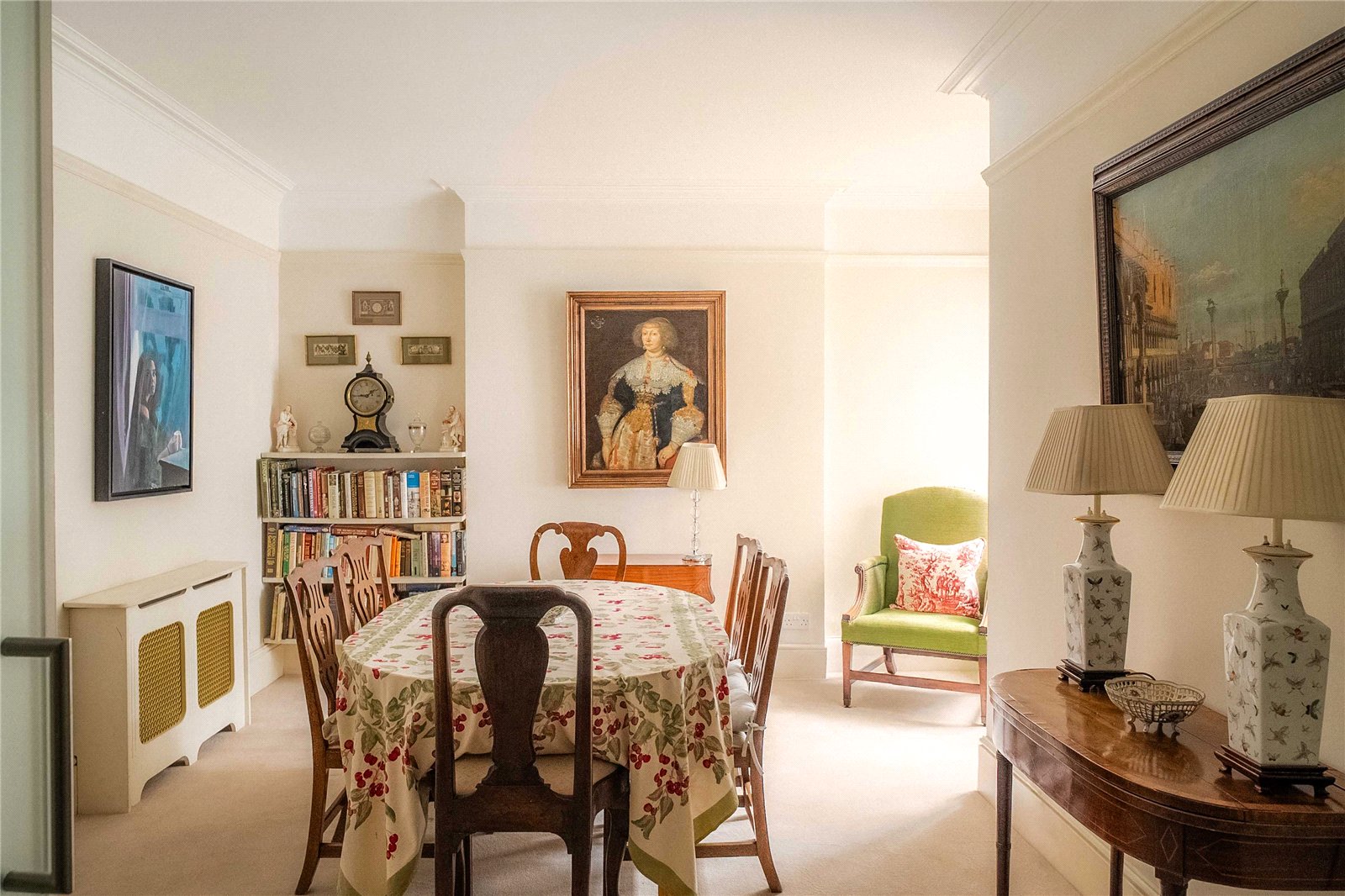 2 bedroom flat for sale 0