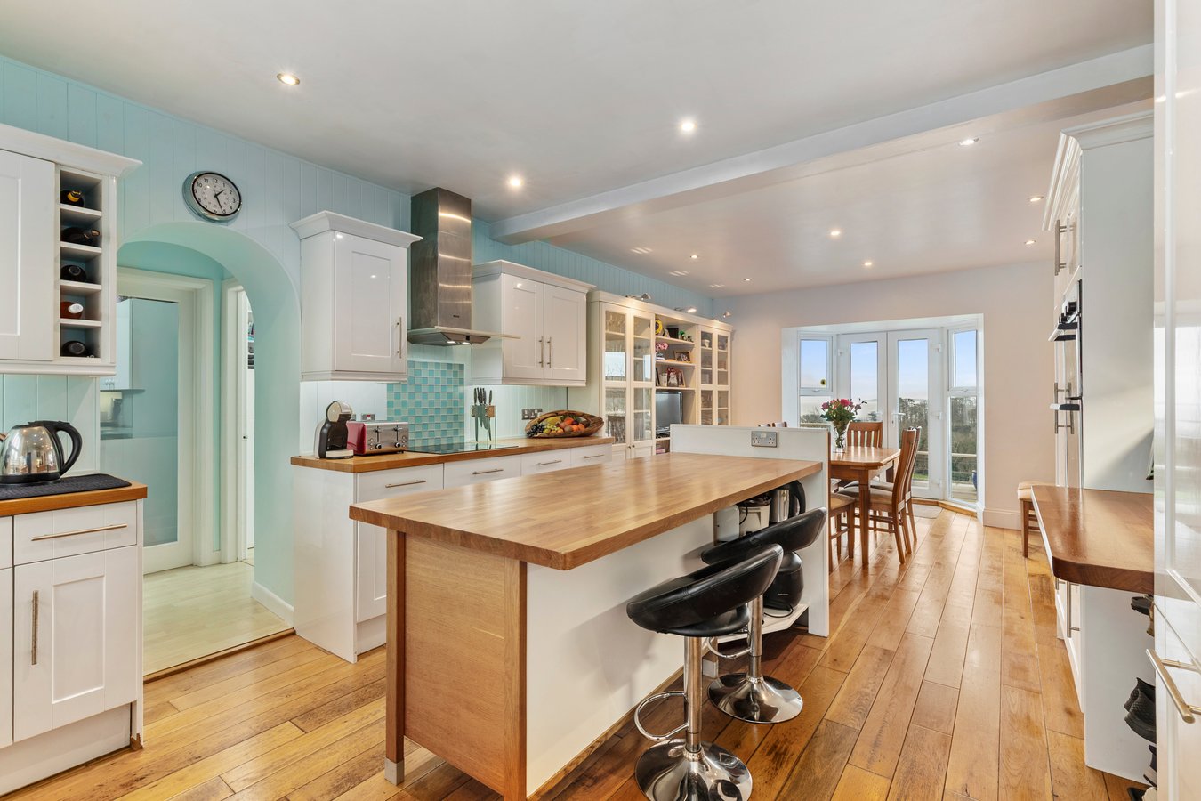 12 bedroom farmhouse for sale 0