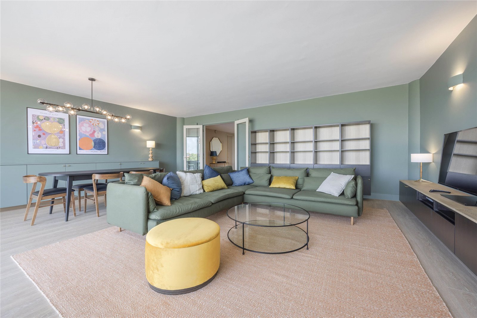 2 bedroom flat for sale 0