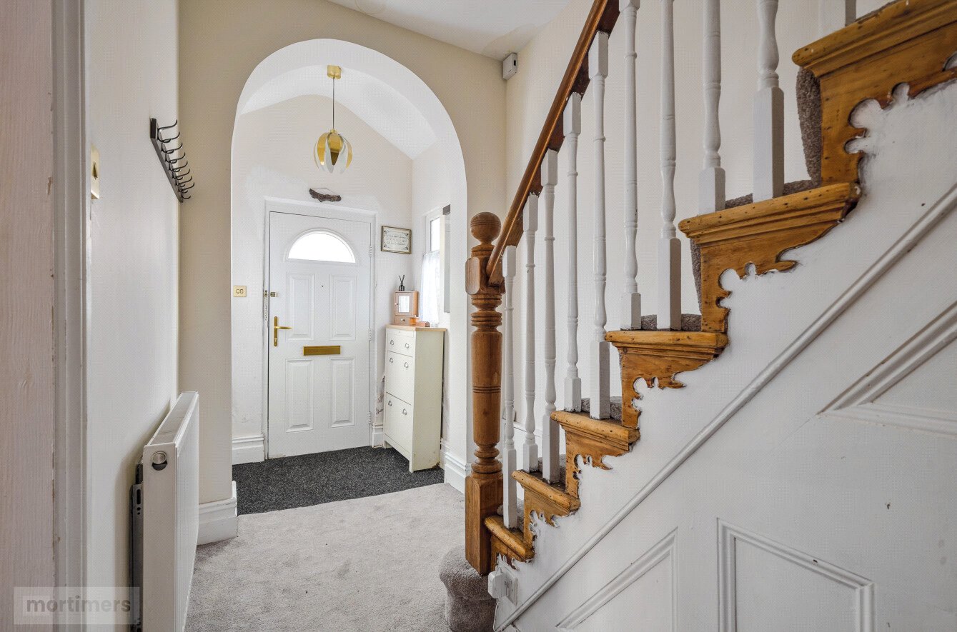19, St. Silas's Road, Lancashire photo 2