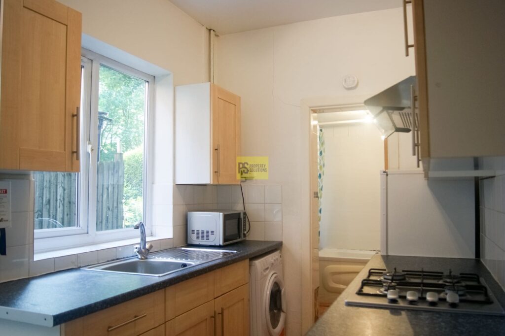 164, Dawlish Road, Birmingham photo 5