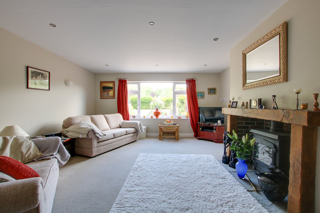 5 bedroom bungalow for sale 0