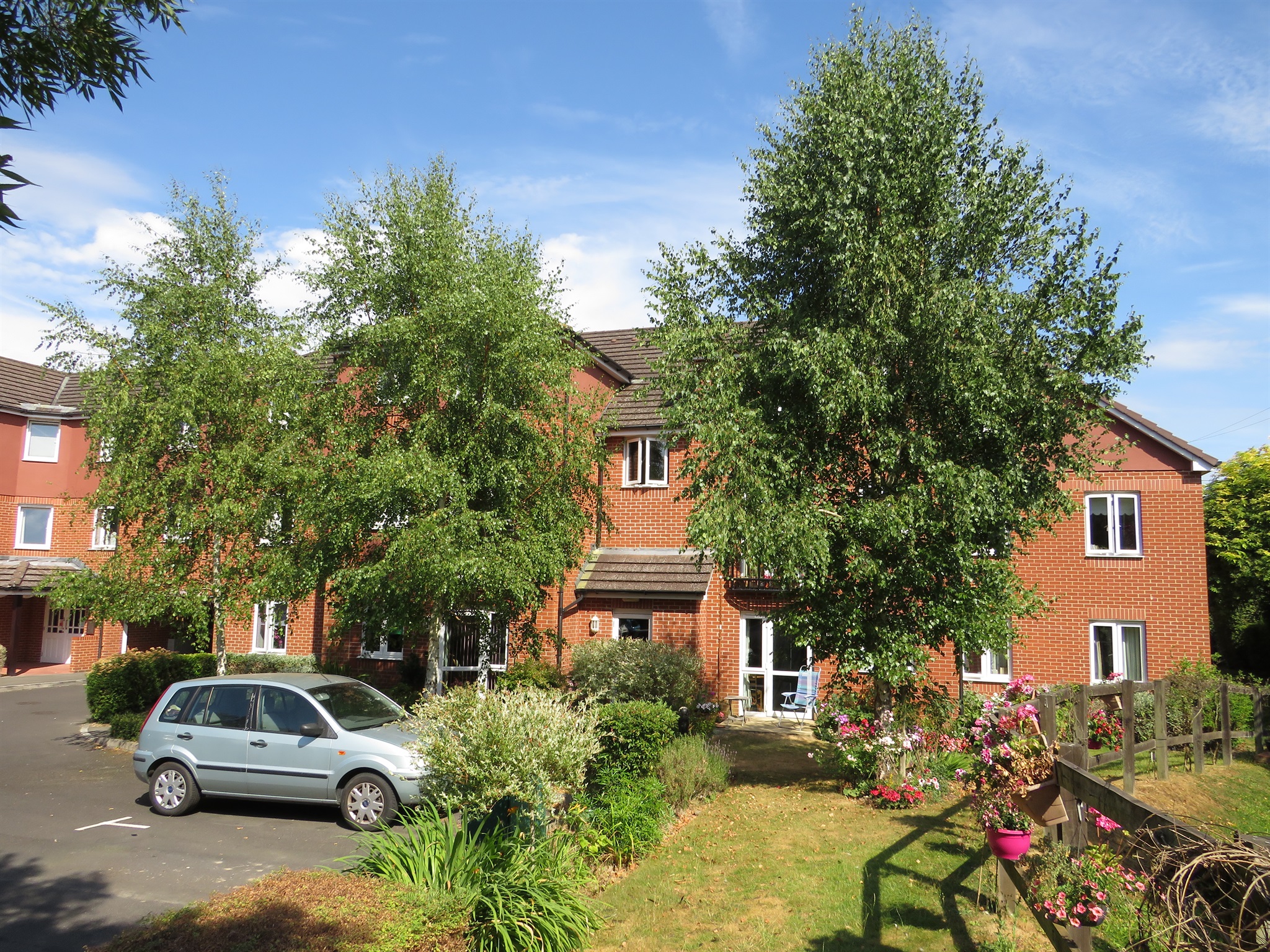 Photos of Bursledon Road, Hedge End, Southampton SO30 50025835 Zoopla