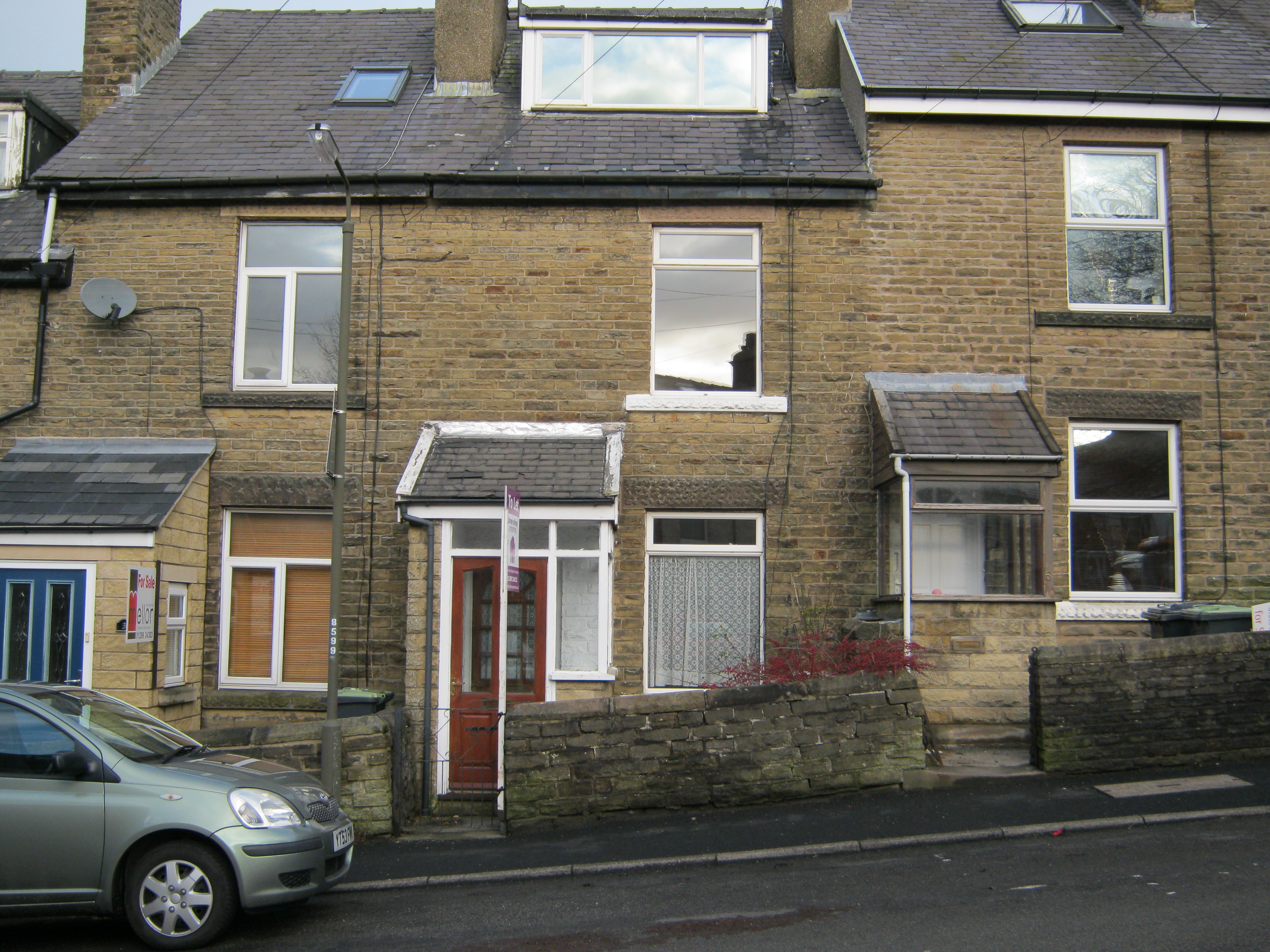 4, Byron Street, Buxton photo 2