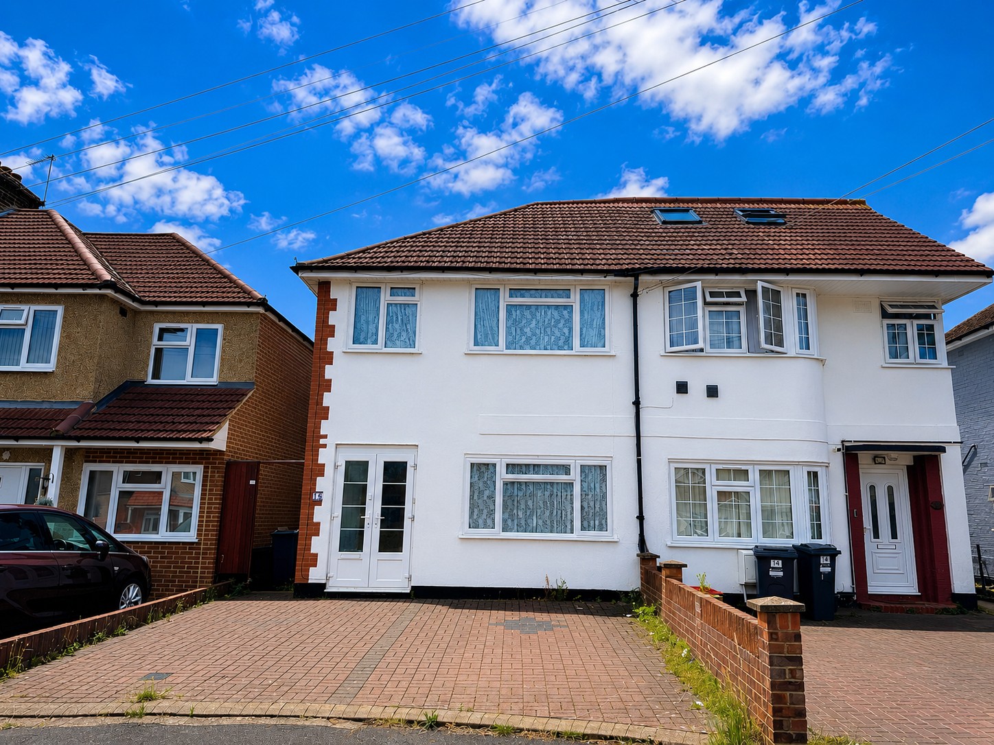 16, Baber Drive, Feltham photo 2