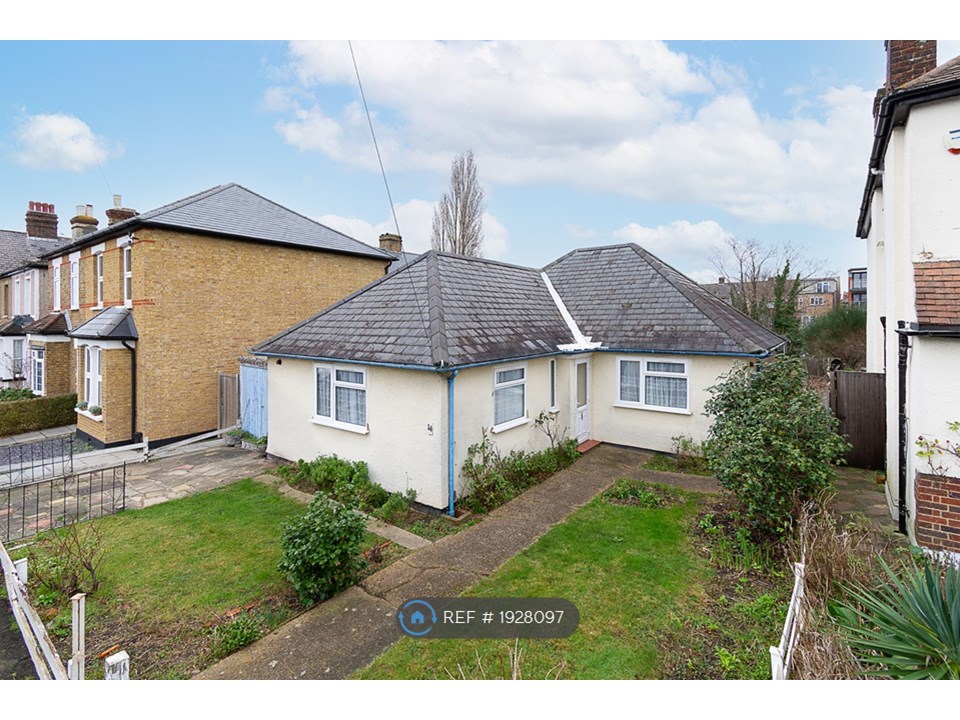 Photos of Hampton Road, Worcester Park KT4 65541796 PrimeLocation