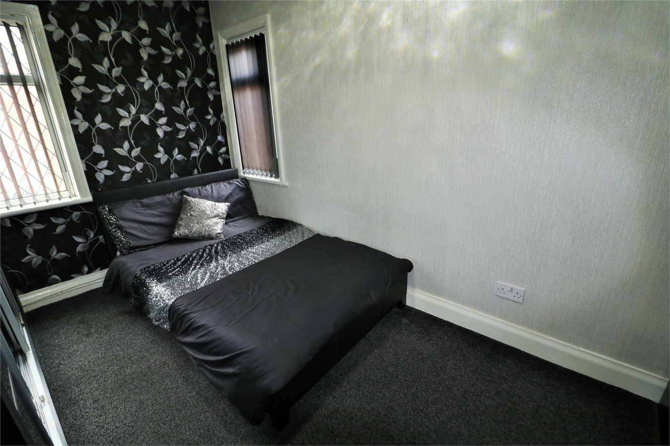 3 Bedrooms Terraced house for sale in Bullfinch Street, Preston, Lancashire PR1