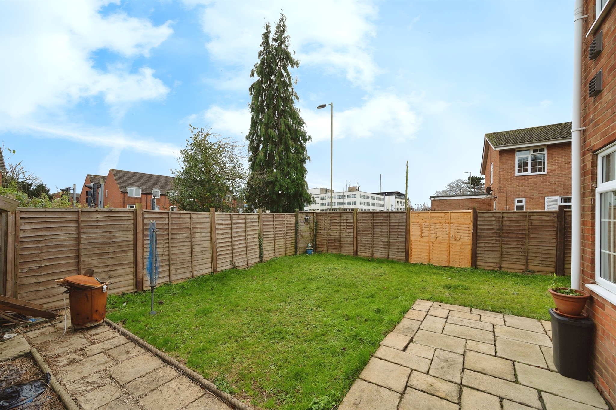 Photos of Freshfield Gardens, Waterlooville PO7 66294159 PrimeLocation