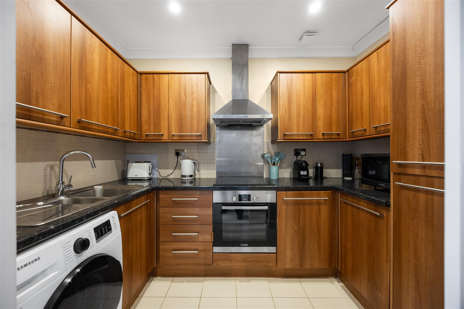 Flat 4, 23, Denning Road, London photo 4