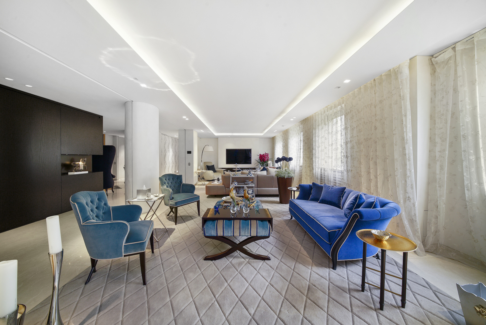 6 bedroom flat for sale 0